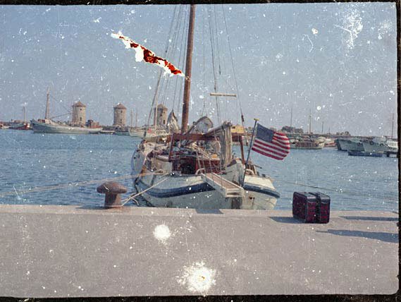 Søren Lose: The Rhodes Lead (Amarican yacht). 2001.