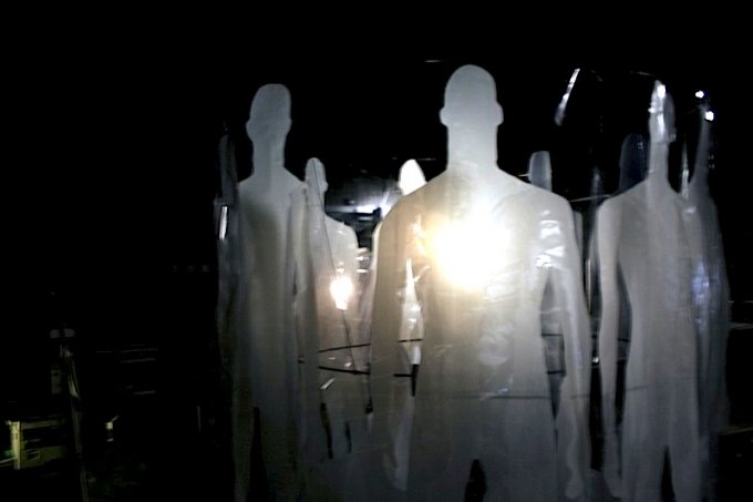 Ghost af billedkunstnerne Karen Marie Fredslund og Lisbeth Thingholm. Foto: Maja Sandberg.