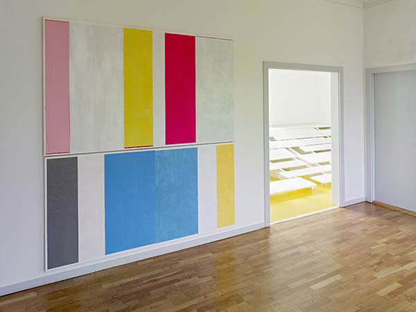 Michael Mørk: Closet 2007. Akryl på lærred. 240x 200 cm. Foto: Torben Eskerod.