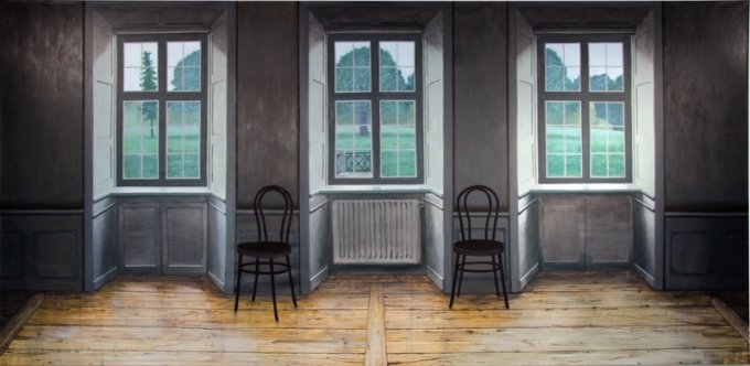 Udstillingsview fra S&oslash;ren Martinsens udstilling; Danskeren p&aring; R&oslash;nneb&aelig;ksholm, 2012. Pressefoto.