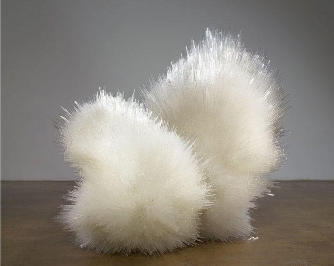 Untitled, Tara Donovan, 2012. Akryl og lim. Foto: Kerry Ryan McFate / Courtesy Pace Gallery