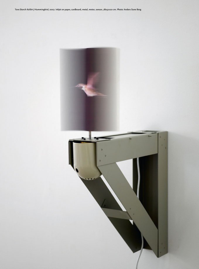 Illustration fra SUM #2: Kolibri - 2007 af Tove Storch. Foto: Anders Sune Berg