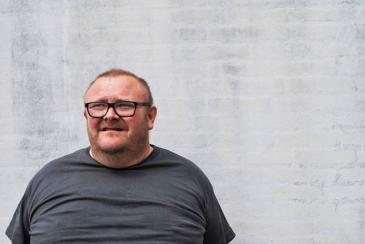 Portræt af Kenneth Rasmussen. Foto: Kunstskolen Bifrost.