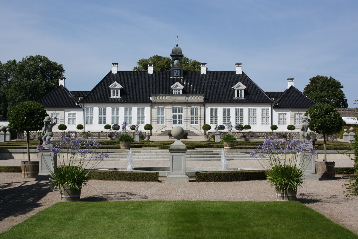 Gl. Holtegaard. Pressefoto.