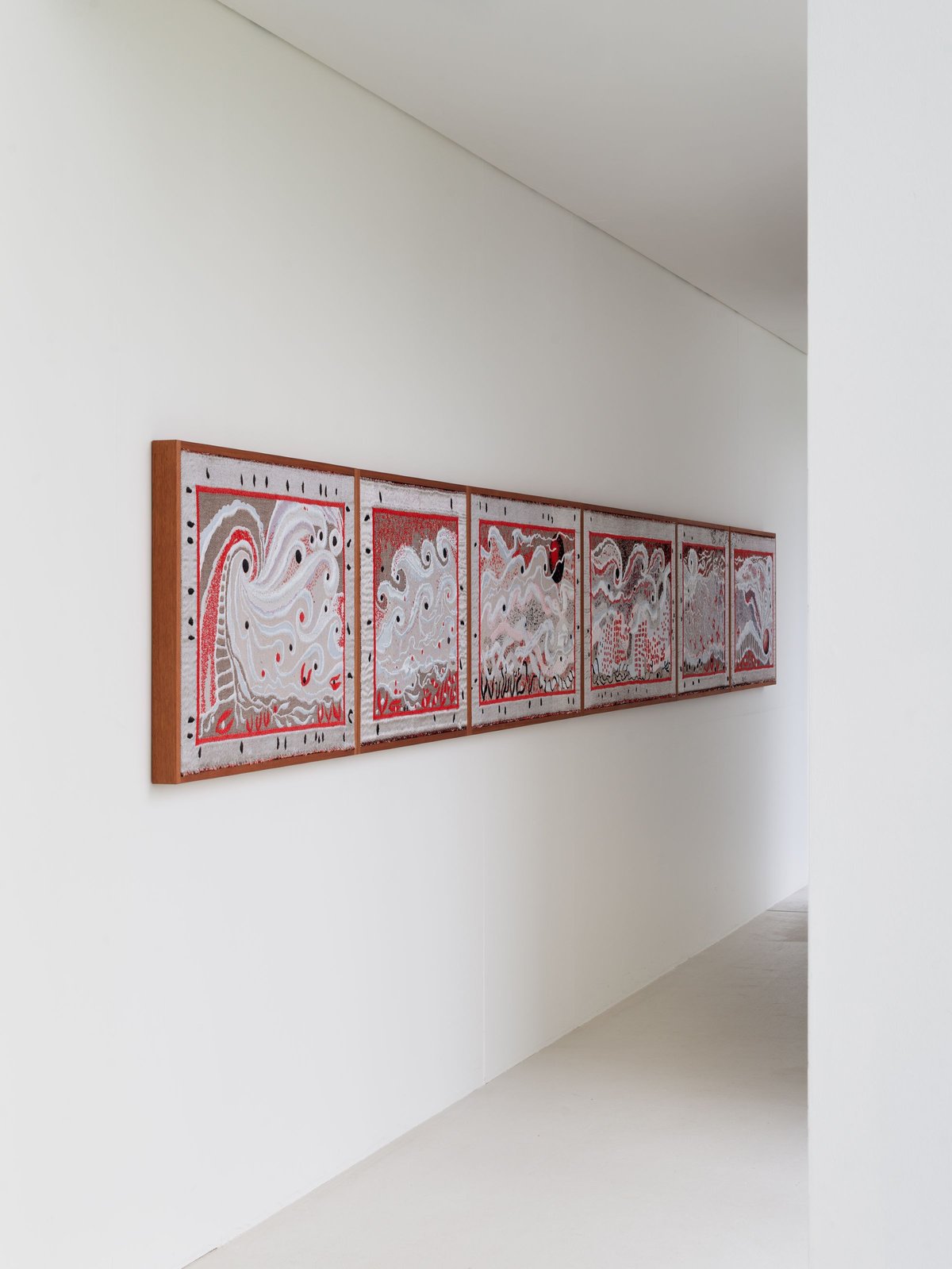 Marie Holst “CRY ME A RIVER”, Uld, bomuld, nylon. Foto: Jacob Friis-Holm Nielsen