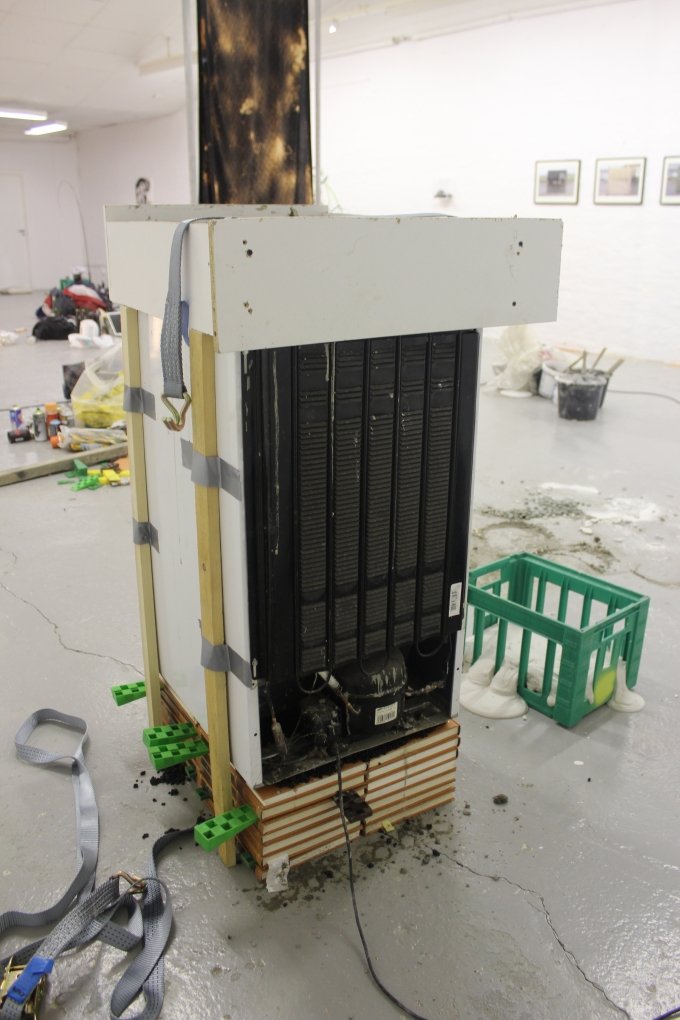 Jan Danebods installation set bagfra inden formen blev taget af betonen på toppen. Foto: Mikkel Møller.