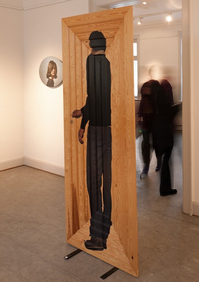 Rosemaria Rex: <i>Det er sandt, at jeg ikke forlader mit hus</i>, udstillingsveiw. Foto: Jerry Jakobsfeld