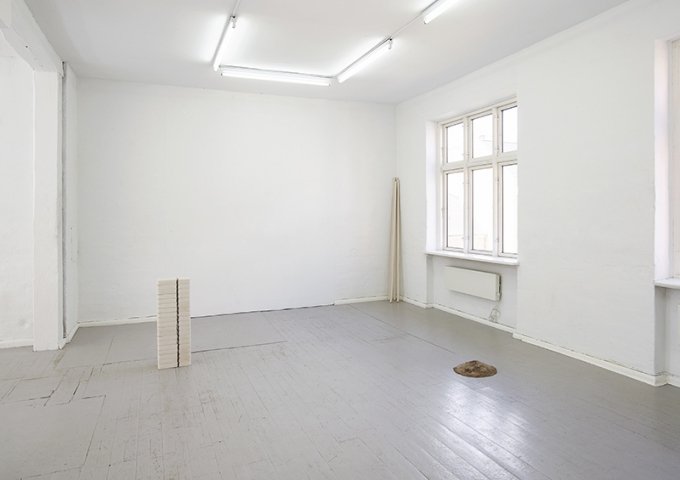 Kristine Tillge Lund: <i>Study og Monsters</i>, udstillingsview. Foto: Malle Madsen