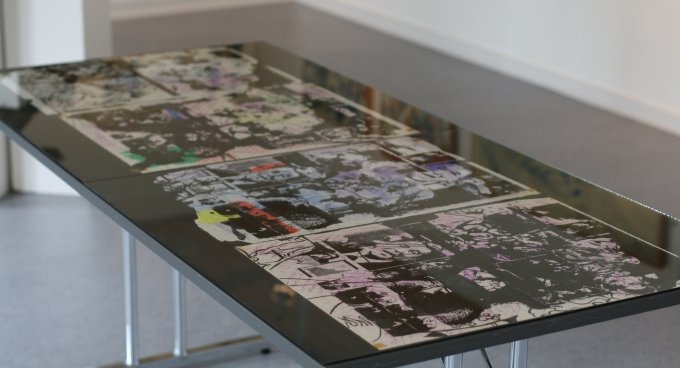 De fire værker af Peter Louis-Jensen, der er delvist fortæret af mus.