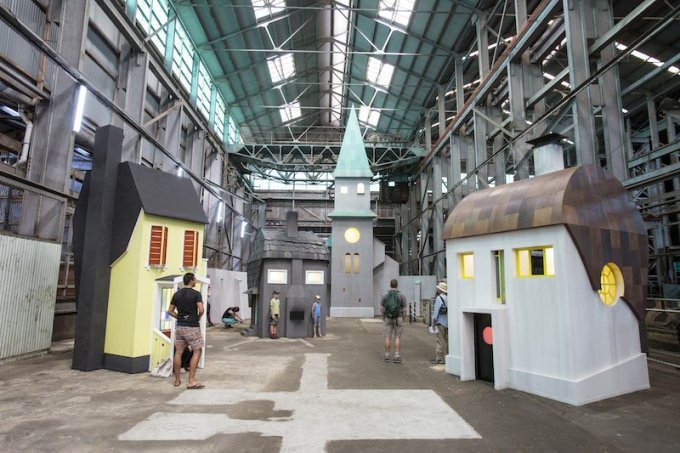 Randi & Katrine: <i>The Village</i>, 2014. Installationen blev skabt til Sydney Biennalen, 2014. Courtesy: kunstnerne. Foto: James Horan, Destination NSW