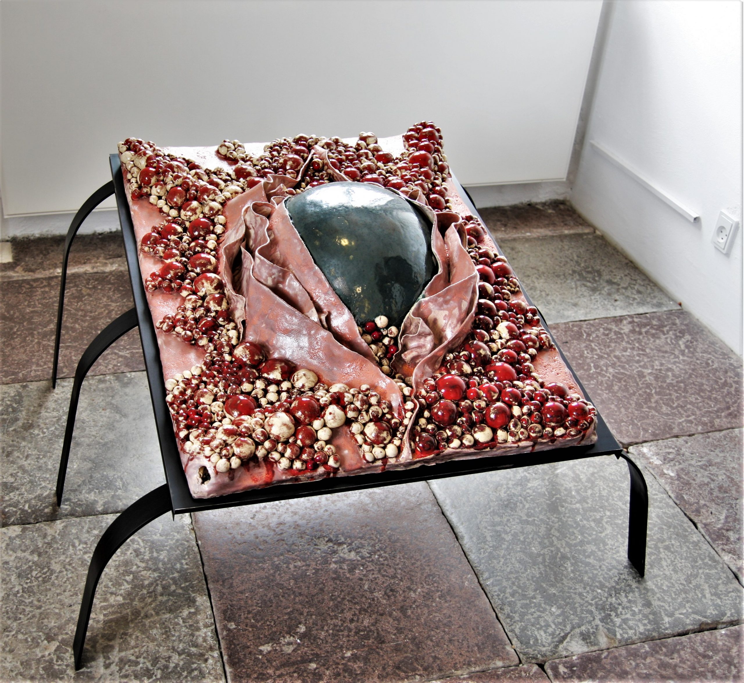 Laura Guiseppis: <i>The first shot</i>. Foto: Galleri Lagune Ouest. Tilhører Erik Veistrup.