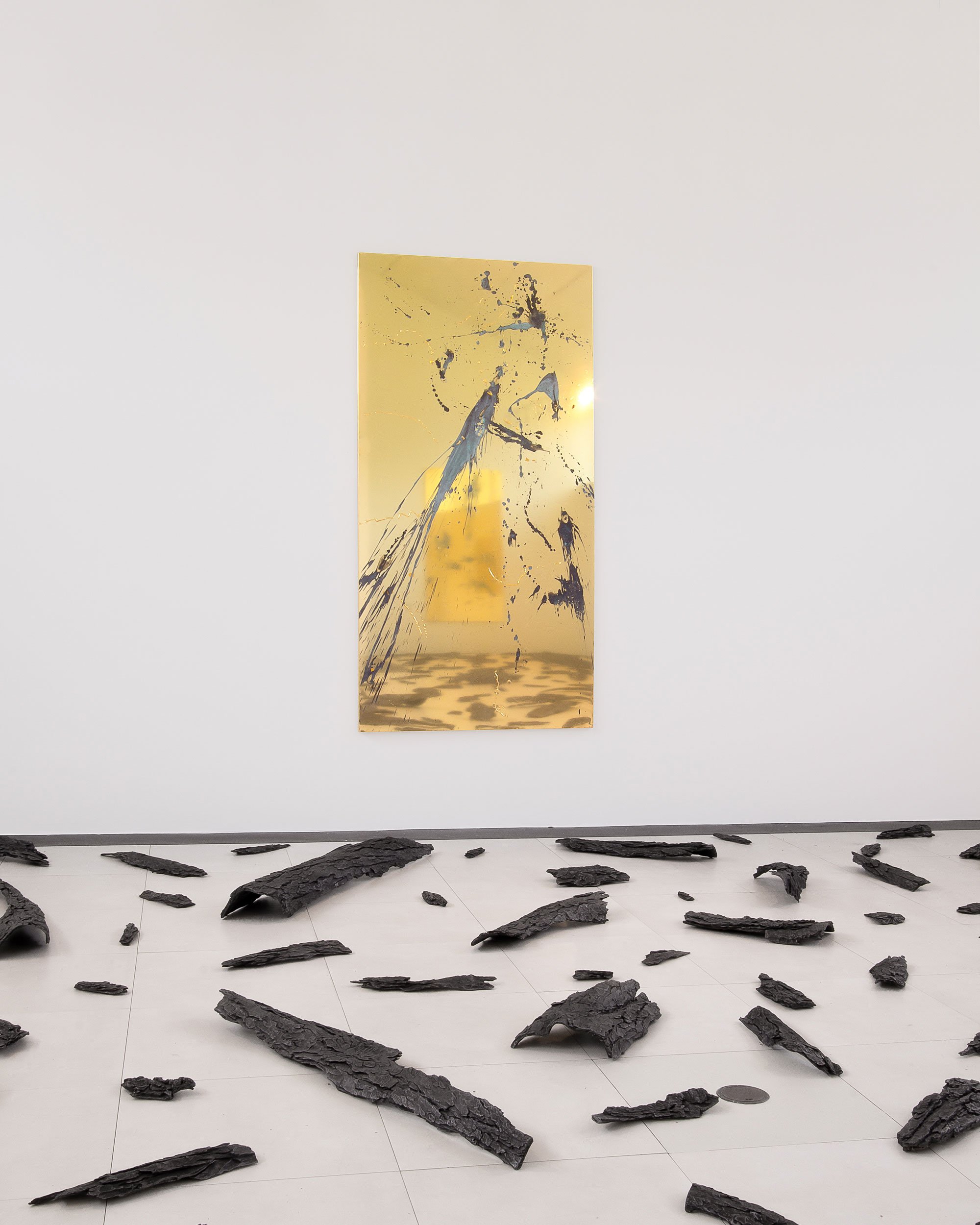 Mikkel Carl, <i>Untitled (Glamour Is for Those Who Can Afford Not to Be Glamorous)</i>, 2024. Foto: Mikkel Carl