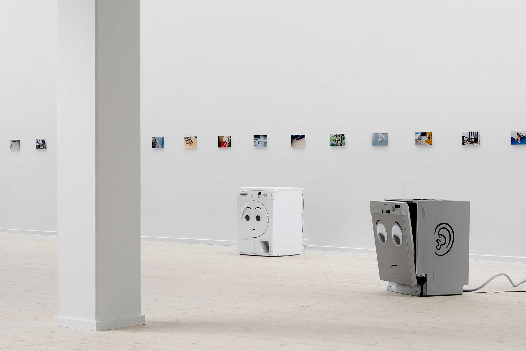 Installationsbillede fra <i>I am your Body: Chapter 1</i>. Foto: Jacob Friis