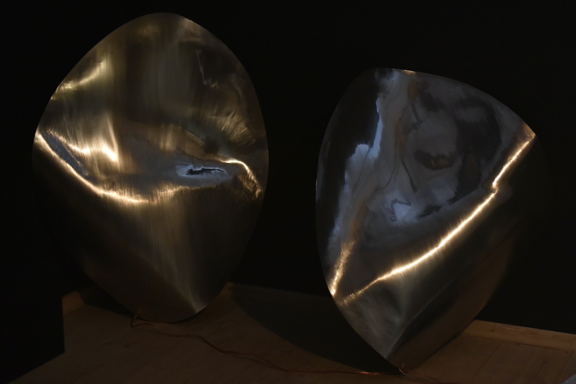 Detalje fra: <i>Cosmic Top Secret</i>, stål, aluminium, lyd. 2023 – 2024. Foto: Ole Jørgensen