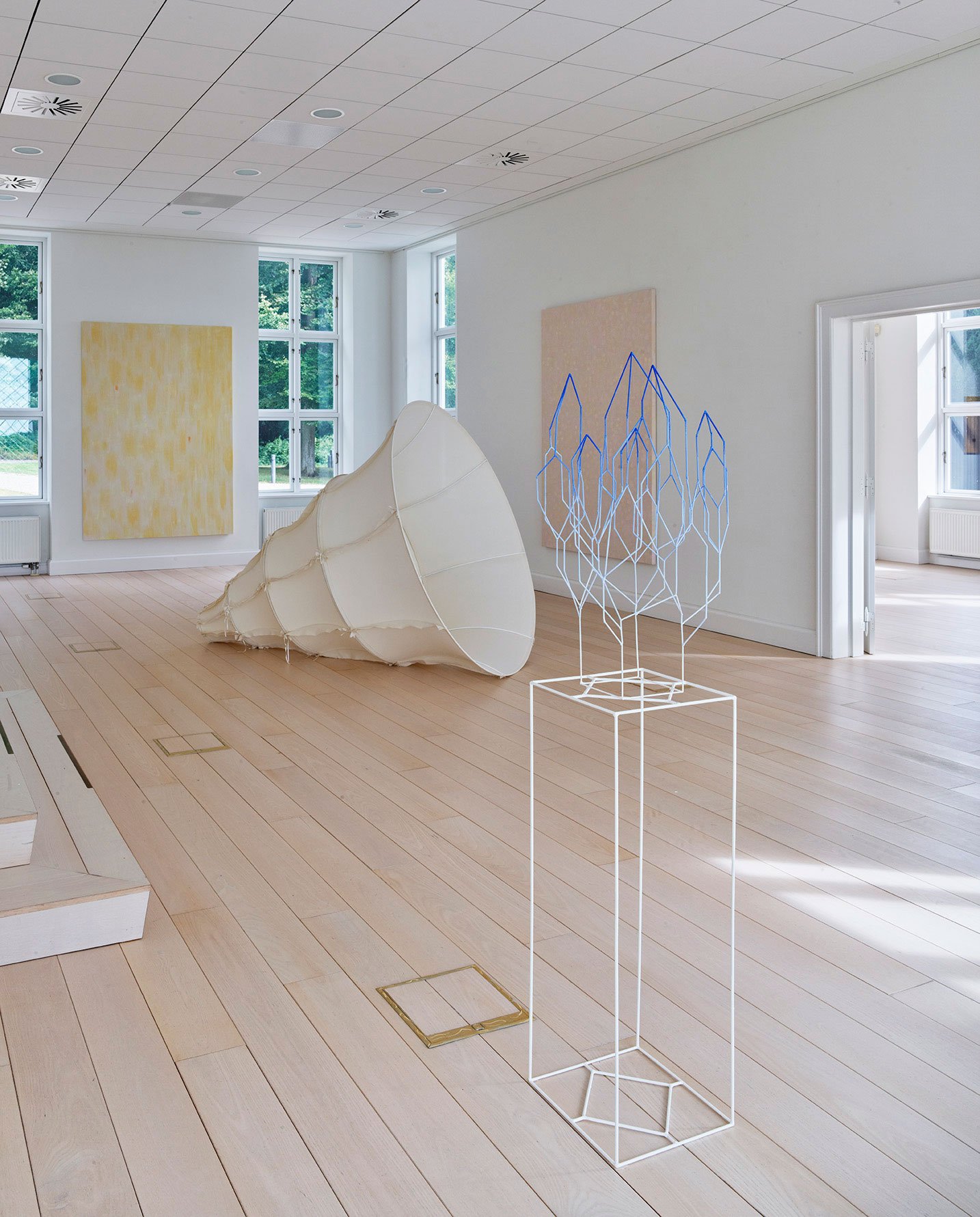 Udstillingsfoto, Bodil-Nielsen og Eva Steen Christensen. Foto: Kristine Mengel