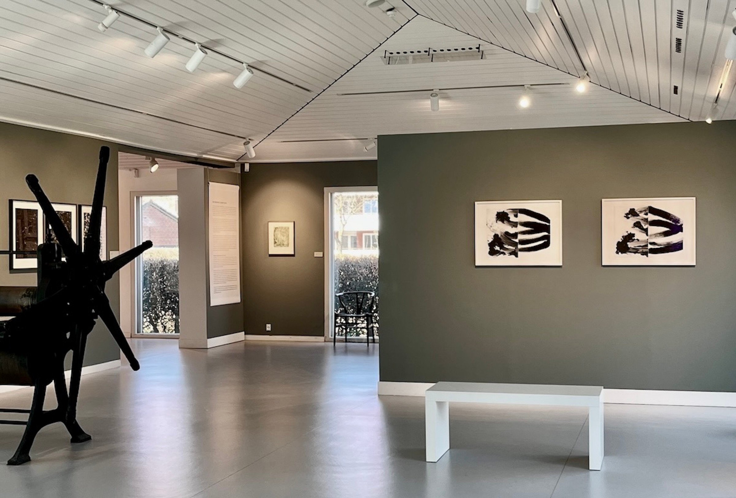 Installationview. Det maleriske i kobbertrykket. Foto: Kastrupgårdsamlingen