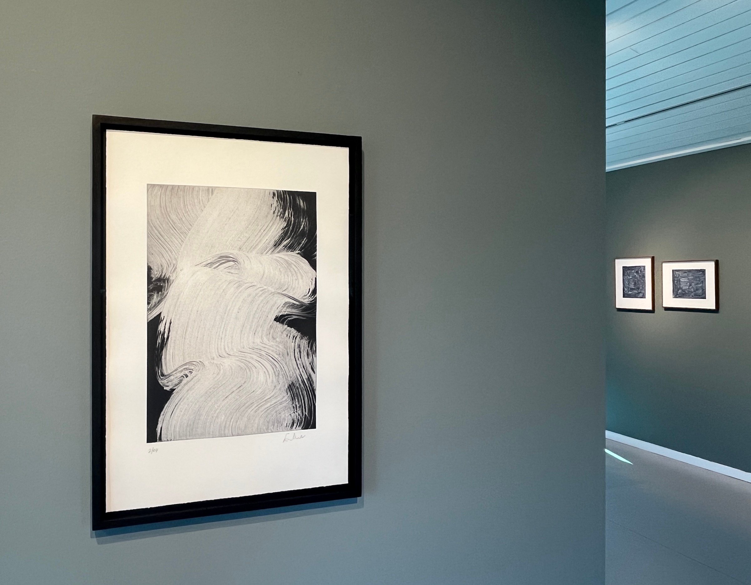 Installationview. Det maleriske i kobbertrykket. Foto: Kastrupgårdsamlingen