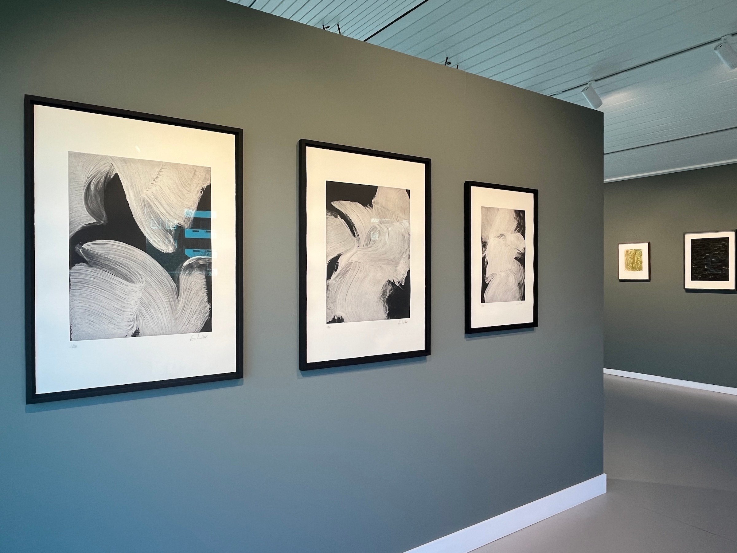 Installationview. Det maleriske i kobbertrykket. Foto: Kastrupgårdsamlingen