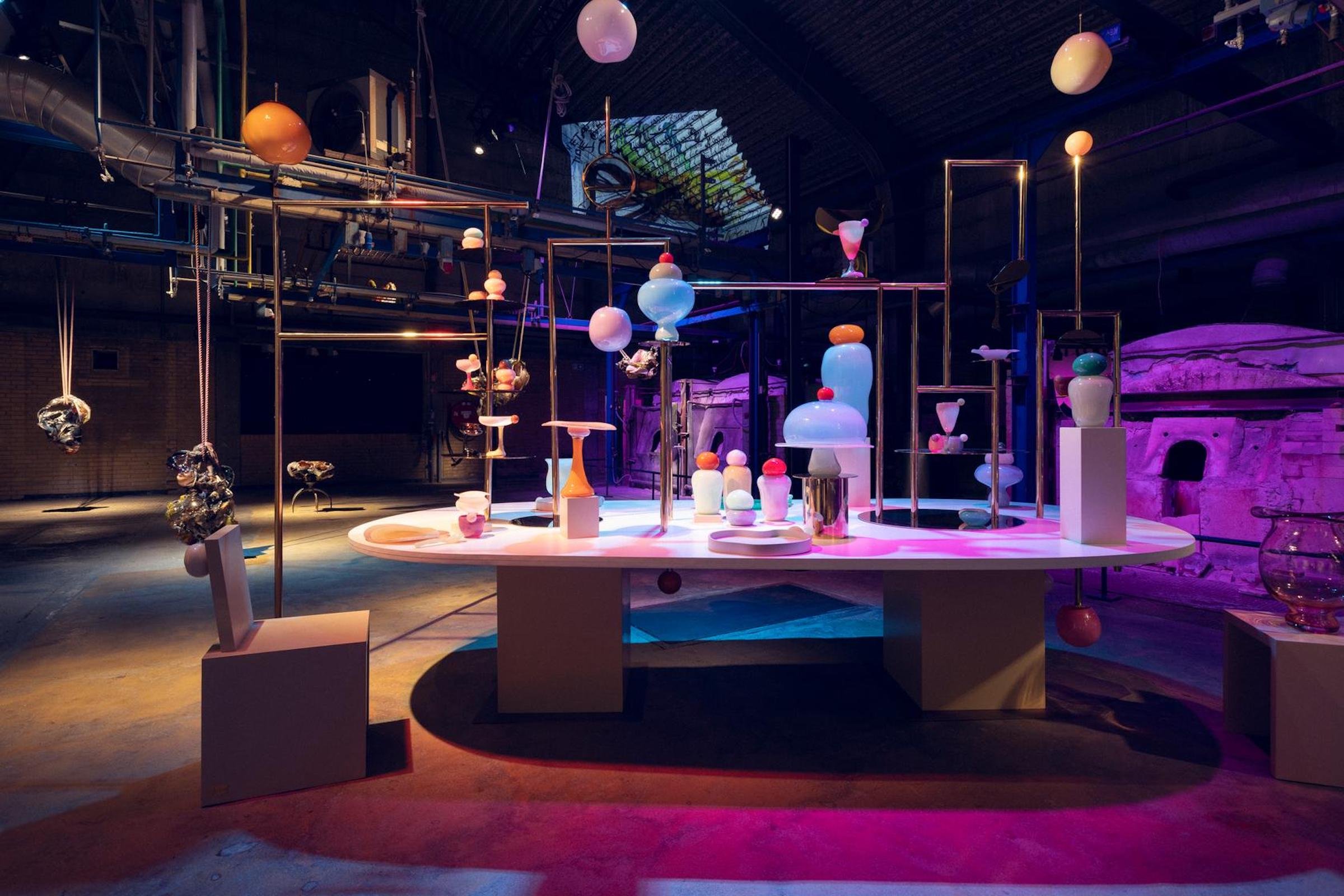 Udstillingen GNIST, 2025. Fotos fra Holmegaard Værk