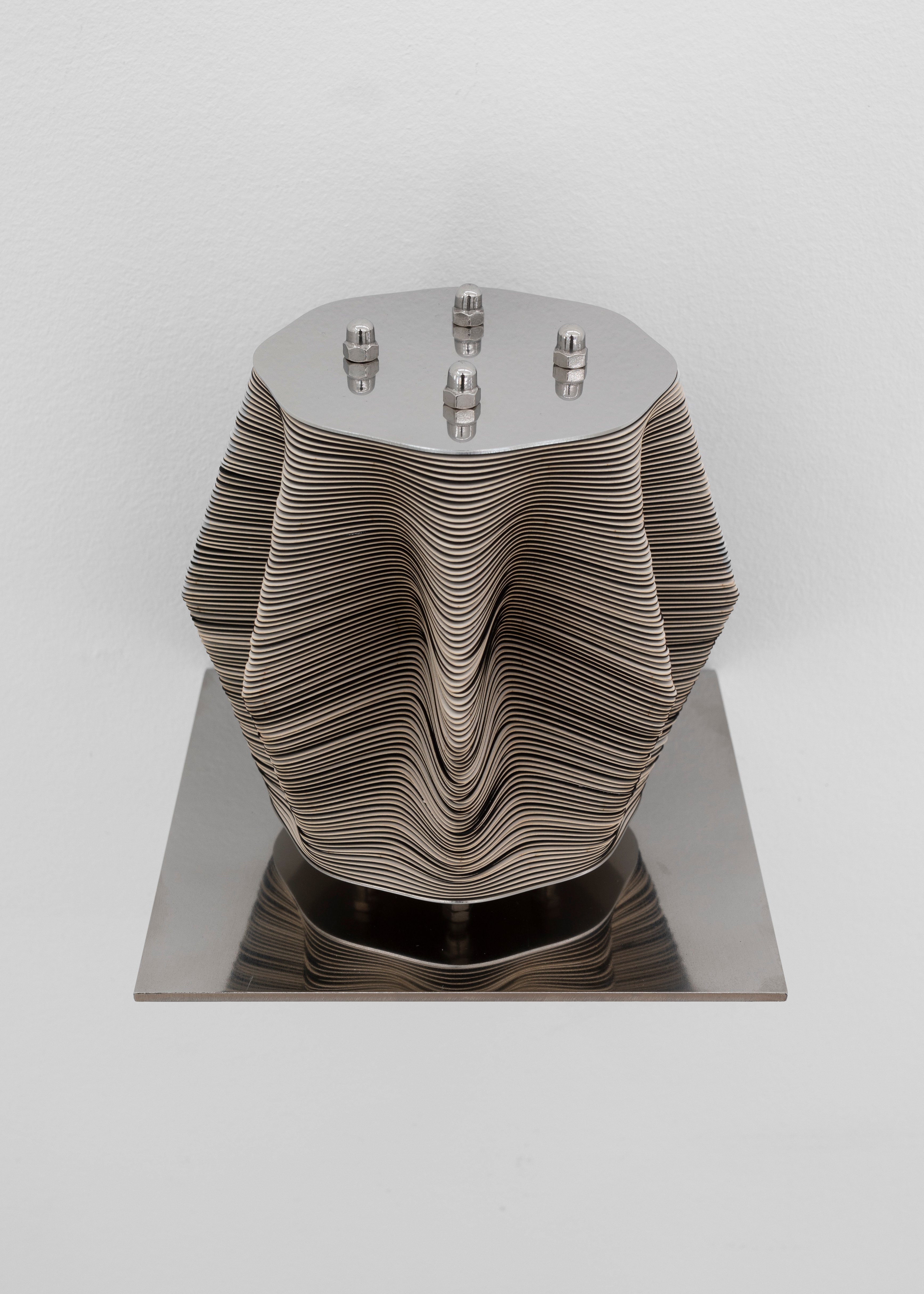 Inka Bell, <i>Sequences 8</i>, 2024. Foto: Bricks Gallery / Malle Madsen