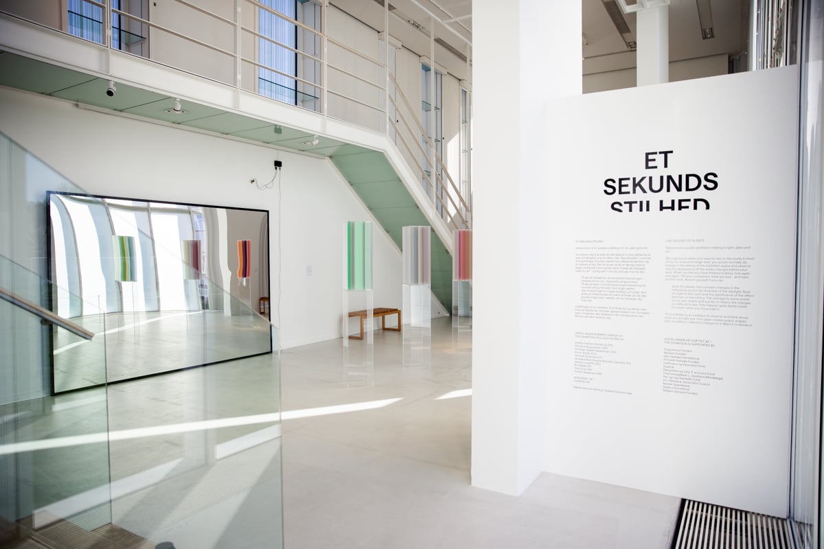 Introduktion til udstillingen/Installationsfoto. Foto: Marie Bentzon/Glas