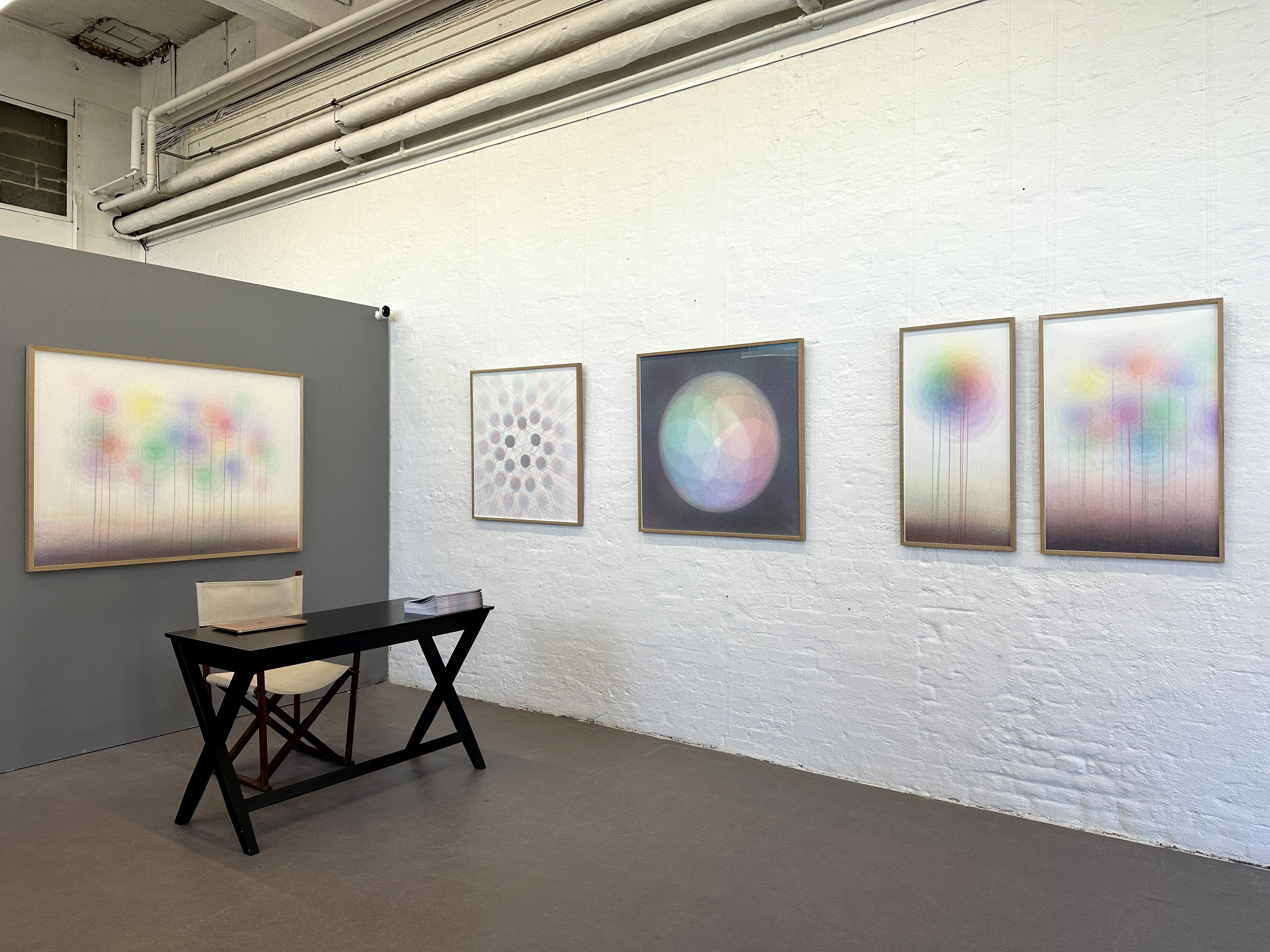 Jaakko Mattila udstilling. Her ses værkerne Meadow, Flux, Polaris, Beacon II og Plants. Foto: Charlotte Brunholt.