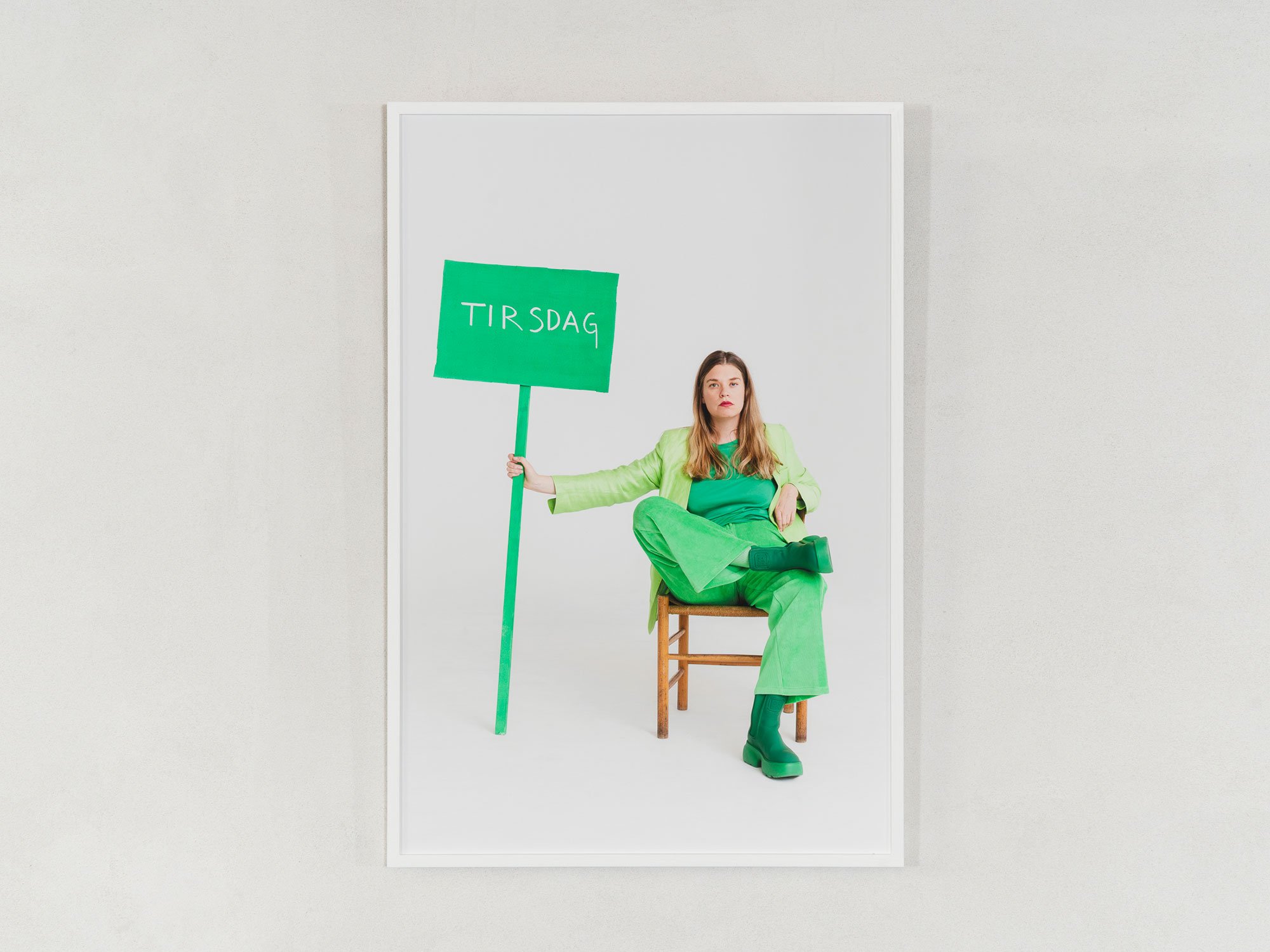 Julie Nyman <i>Vi er stolte ordblinde</i> 2024. 90 X 60 cm. Foto: Paula Duvå