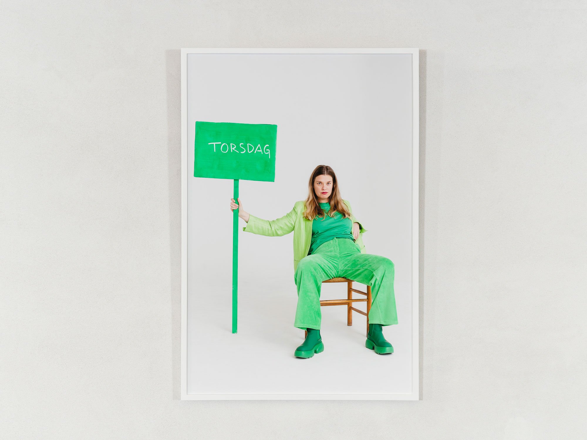 Julie Nyman <i>Vi er stolte ordblinde</i> 2024. 90 X 60 cm. Foto: Paula Duvå