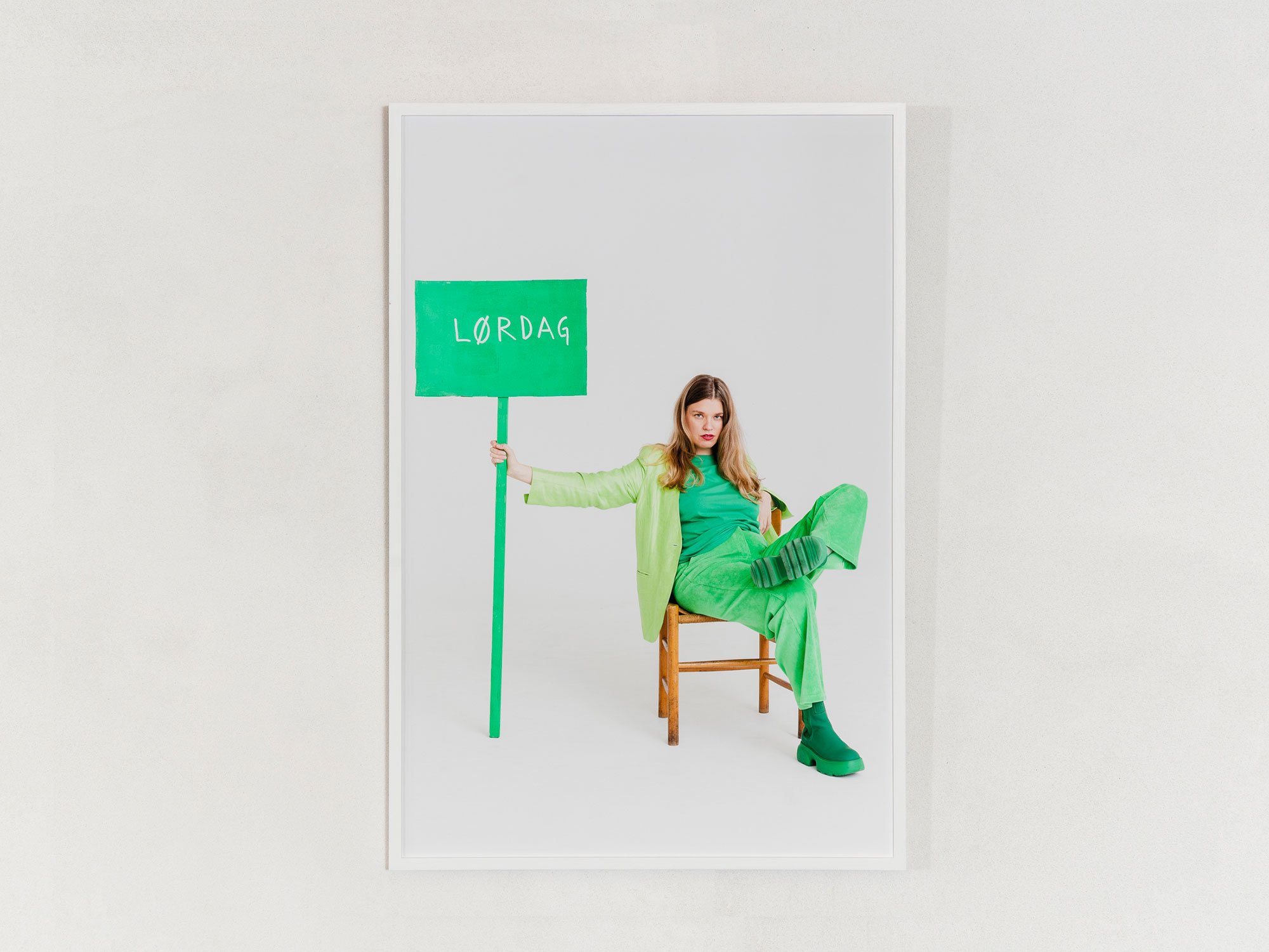 Julie Nyman <i>Vi er stolte ordblinde</i> 2024. 90 X 60 cm. Foto: Paula Duvå