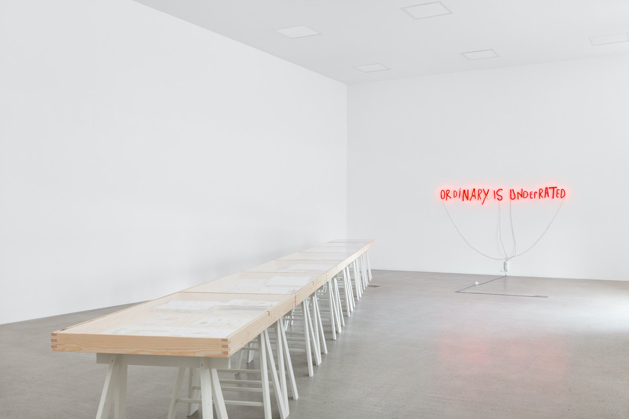 Paul Cunningham presents five drawn menus, udstillingsvisning på umbrella | west coast exhibitions 2025, alle værker med tilladelse fra kunstneren og Maxus101. Foto: Jacob Friis-Holm Nielsen.