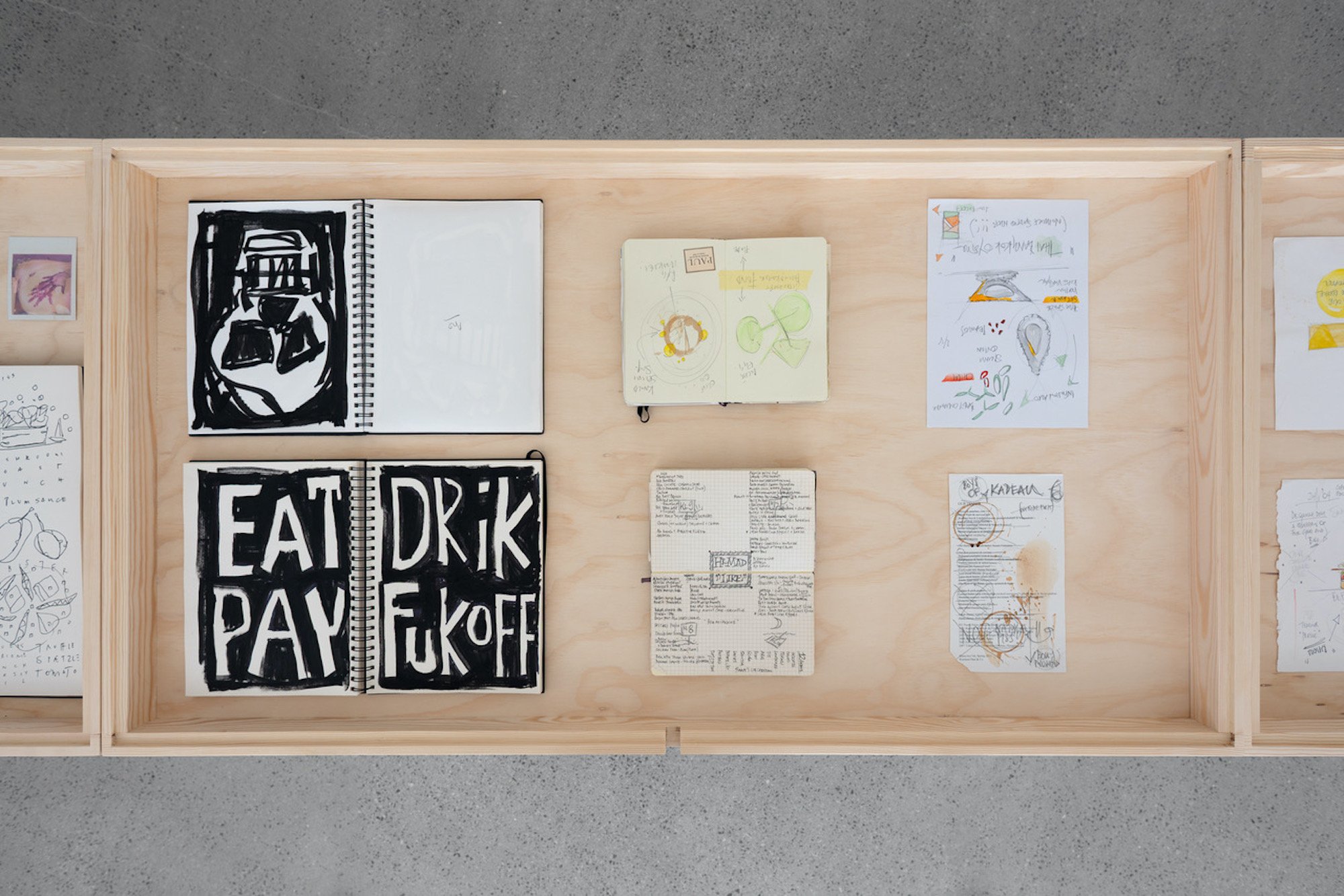 Paul Cunningham presents five drawn menus, udstillingsvisning på umbrella | west coast exhibitions 2025, alle værker med tilladelse fra kunstneren og Maxus101. Foto: Jacob Friis-Holm Nielsen.