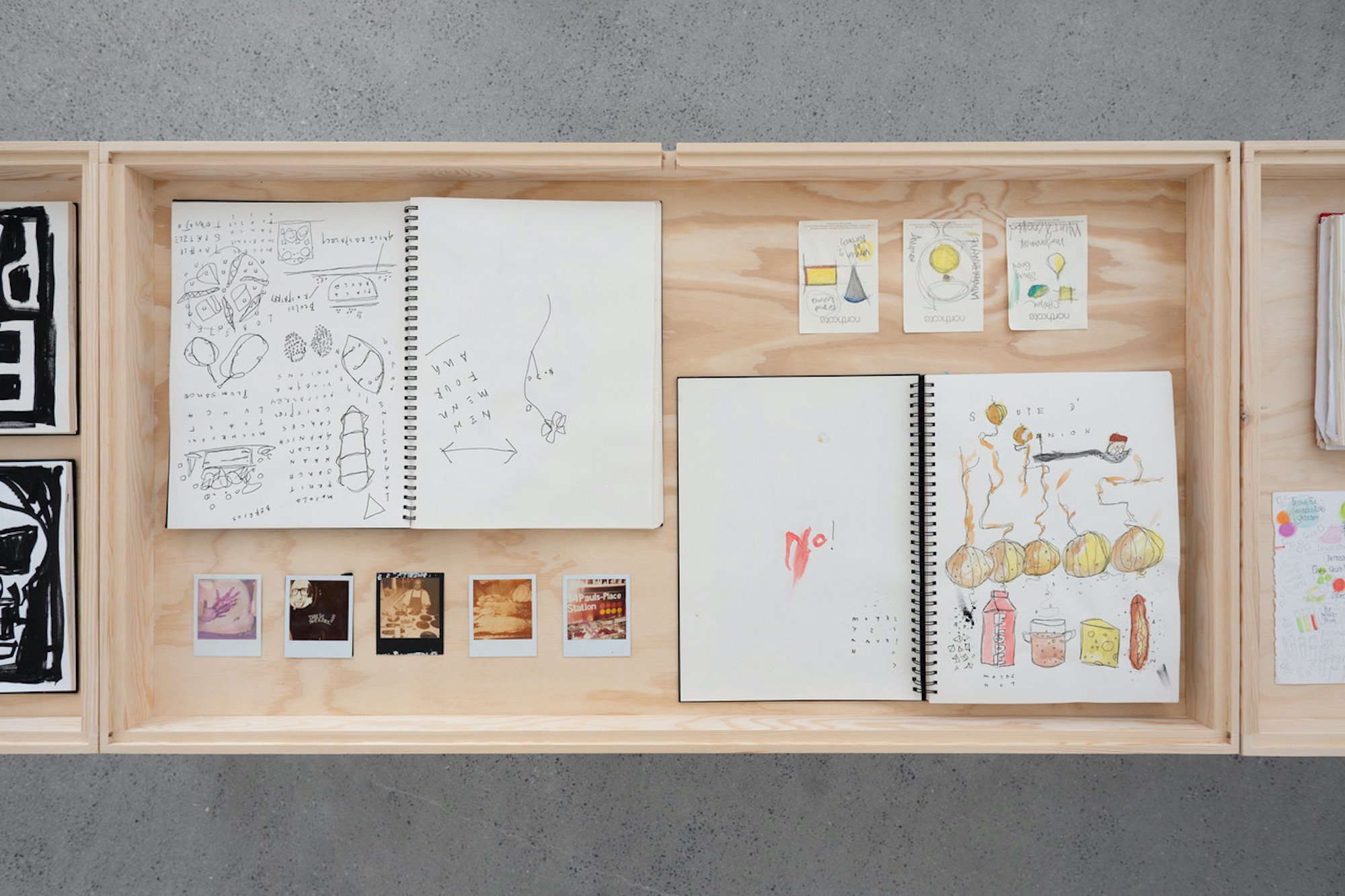 Paul Cunningham presents five drawn menus, udstillingsvisning på umbrella | west coast exhibitions 2025, alle værker med tilladelse fra kunstneren og Maxus101. Foto: Jacob Friis-Holm Nielsen.