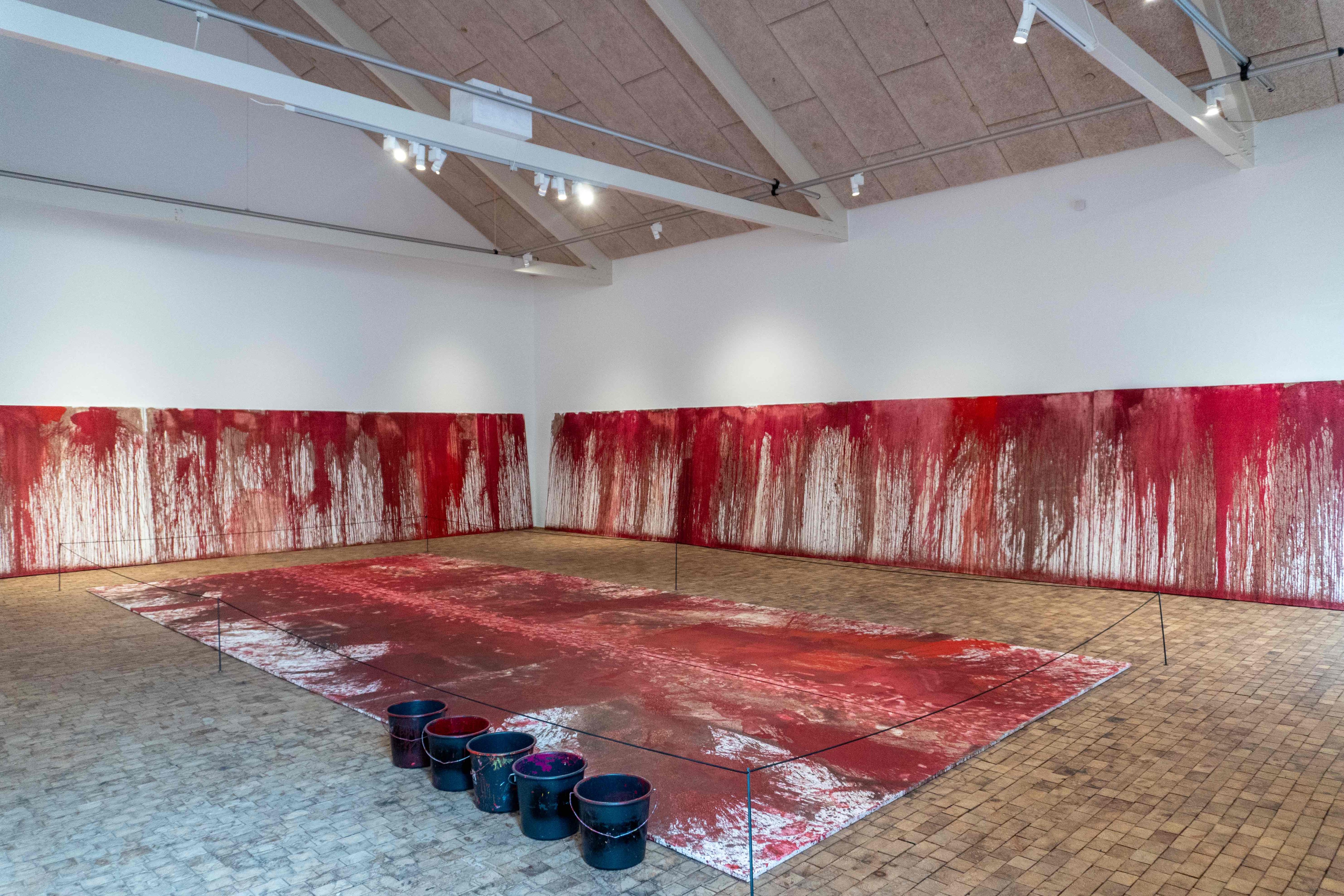 Fra udstillingen med Hermann Nitsch på Museum Jorn. Foto: Museum Jorn.