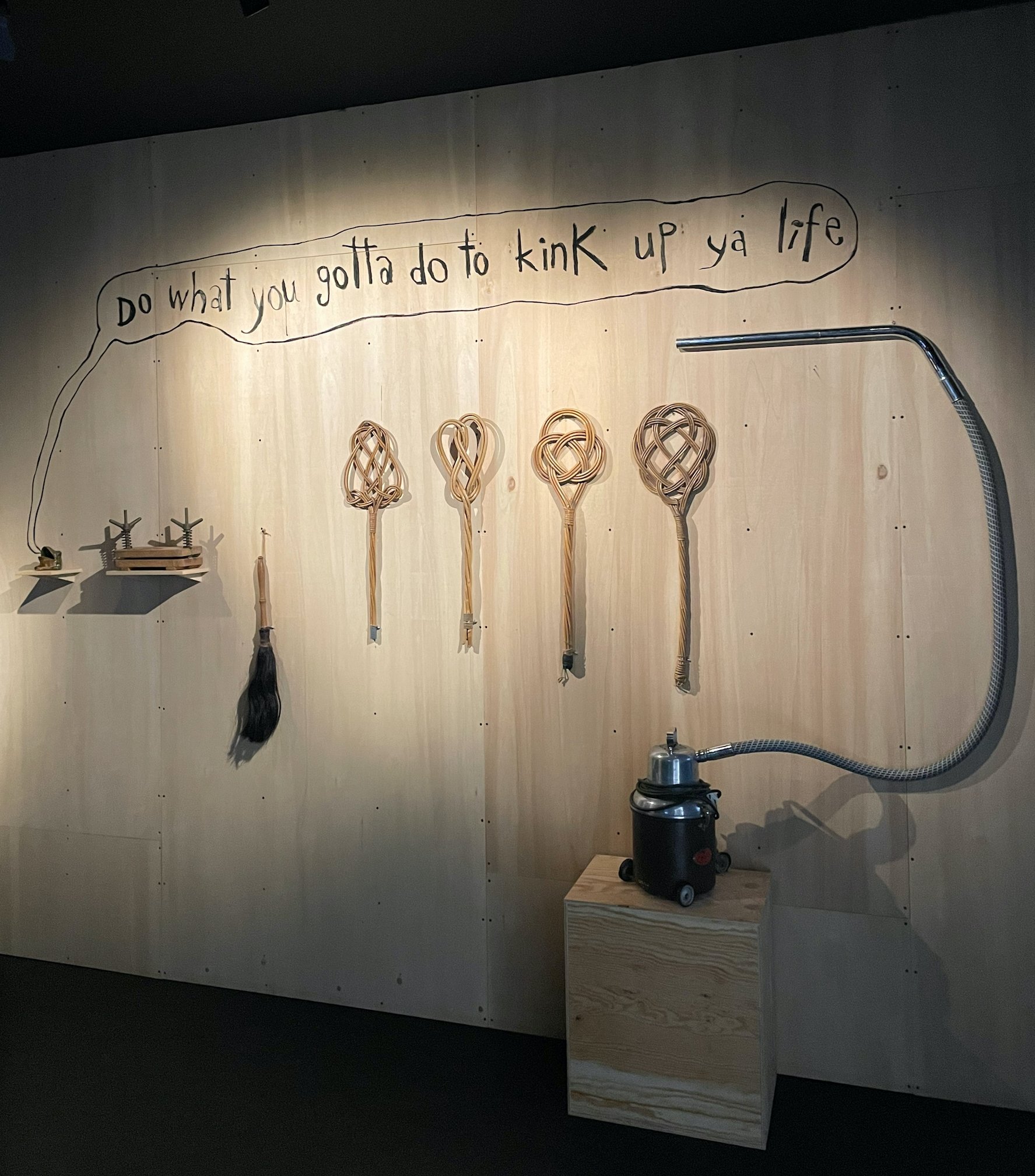 Kim Richard Adler Mejdahl: Glory. Udstillingsbillede. Foto: Køn.