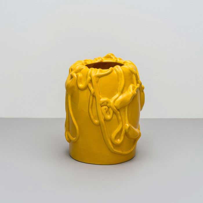 Michael Kvium, Vase Empire Yellow, Kan købes hos Kunst Shop Brandts