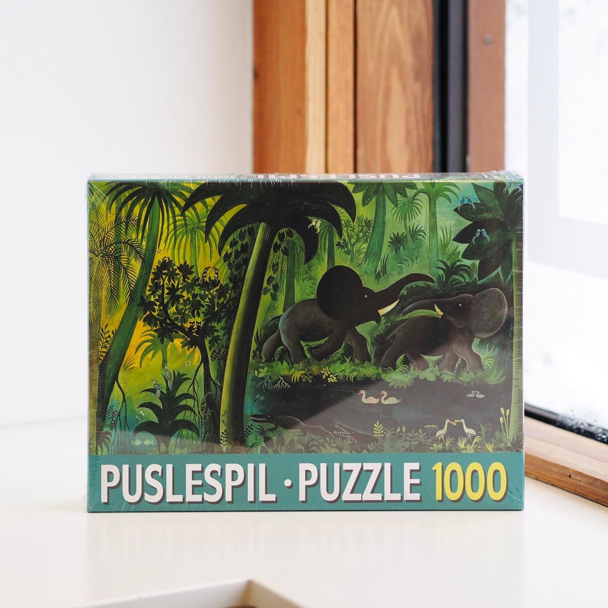 Hans Scherfig, <i>Stort junglebillede med tapirer og elefanter</i>, Puslespil, kan købes hos Kunsten Museum of Modern Art Aalborg