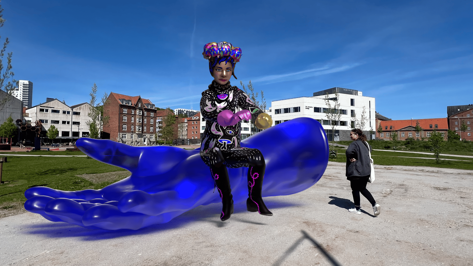 Sådan kan en af Ida Kvetnys digitale skulpture fremtræde på din telefon – midt i Randers by.