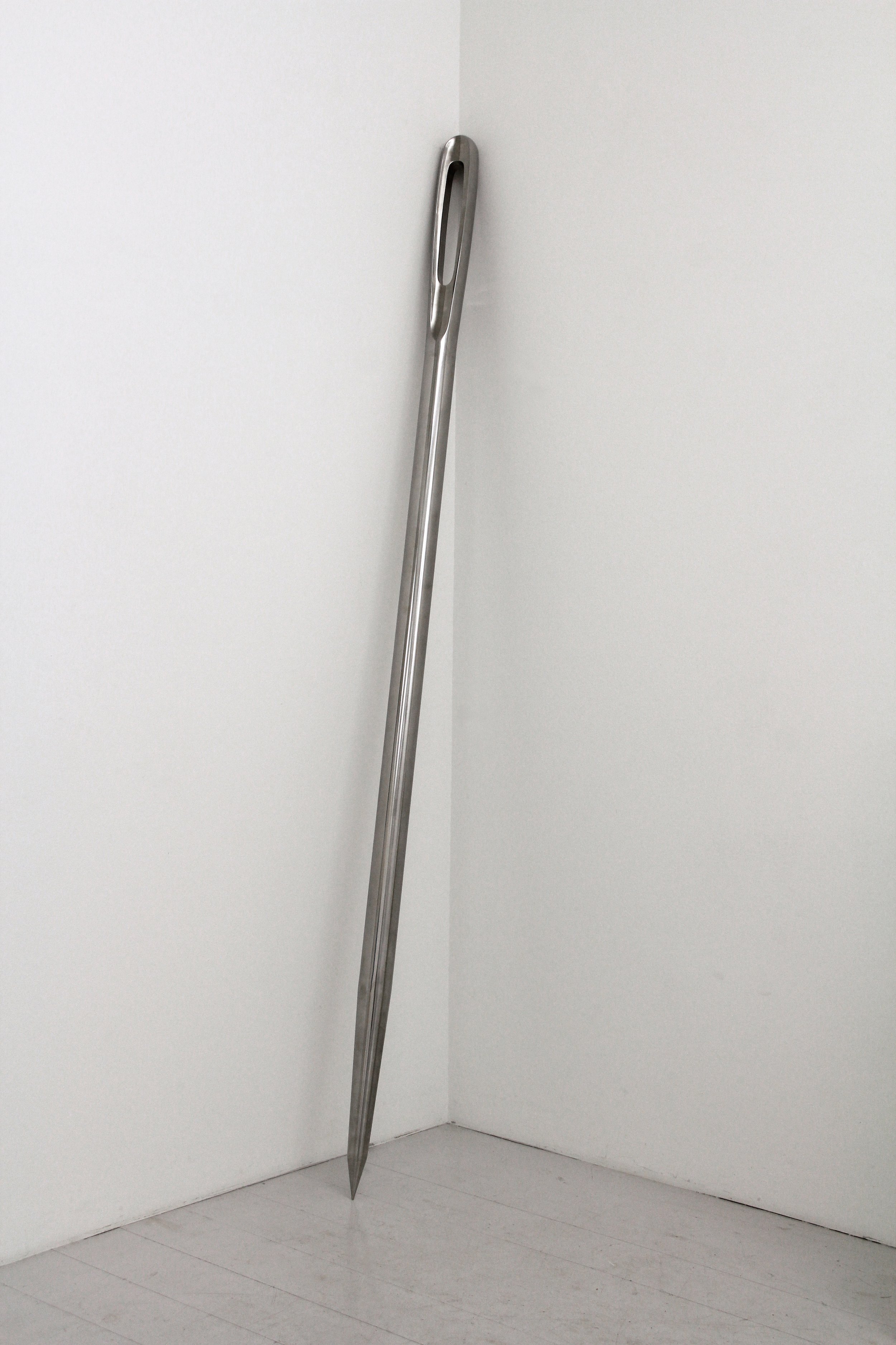 Julie Stavad: <em>The needle that broke your back</em>. Foto af Kathrine Holm.