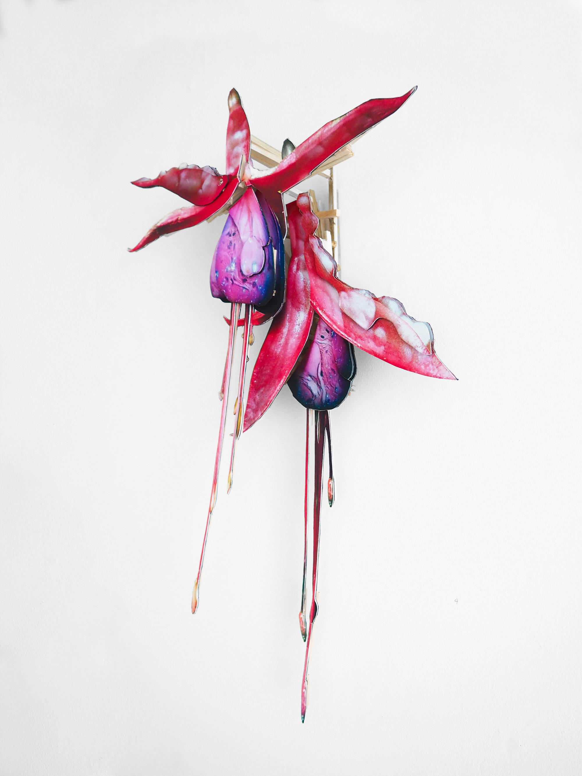 Lotte Agger, <i>Synspunkt III</i>, 2024,  52 x 84 cm. opskåret foto/træ. Foto: Galerie Pi.