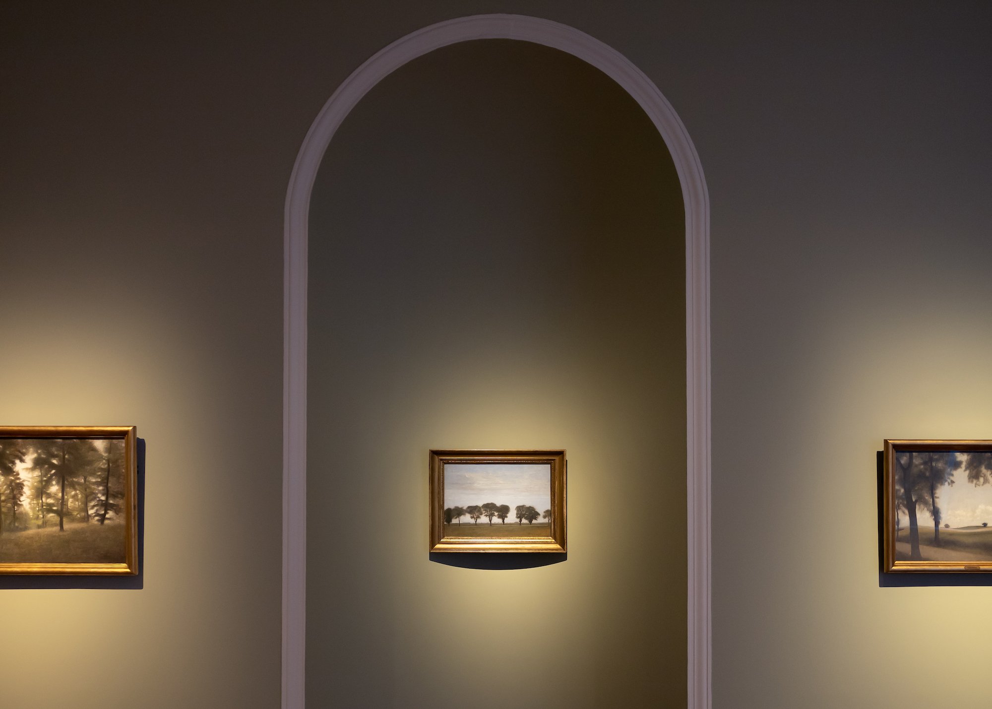 Vilhelm Hammershøi, <i>Særophængning</i>, udstillingsfoto, 2025. Foto: Davids Samling.