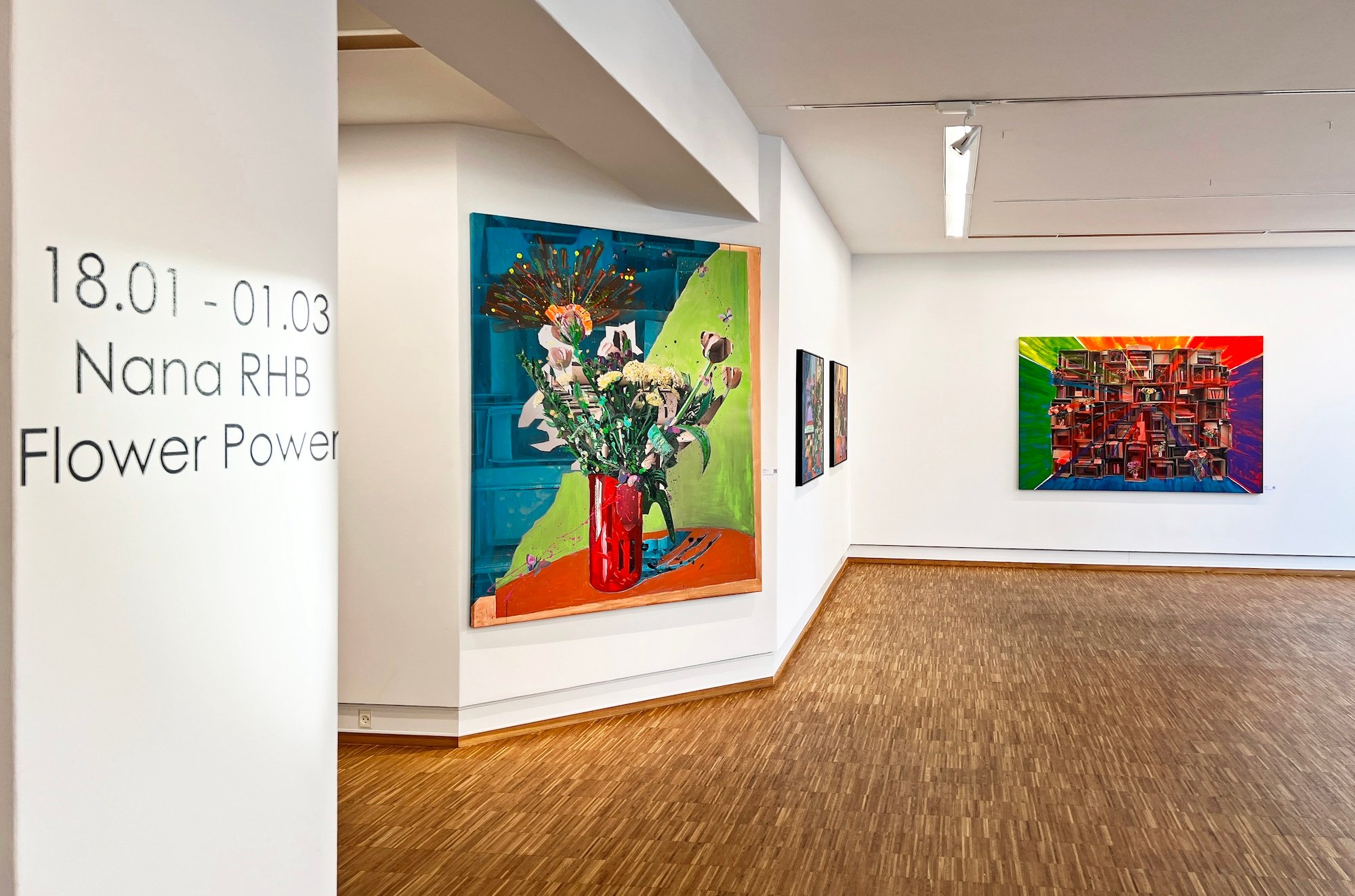 NANA RHB, Flower Power, udstillingsfoto. Foto: Galleri NB