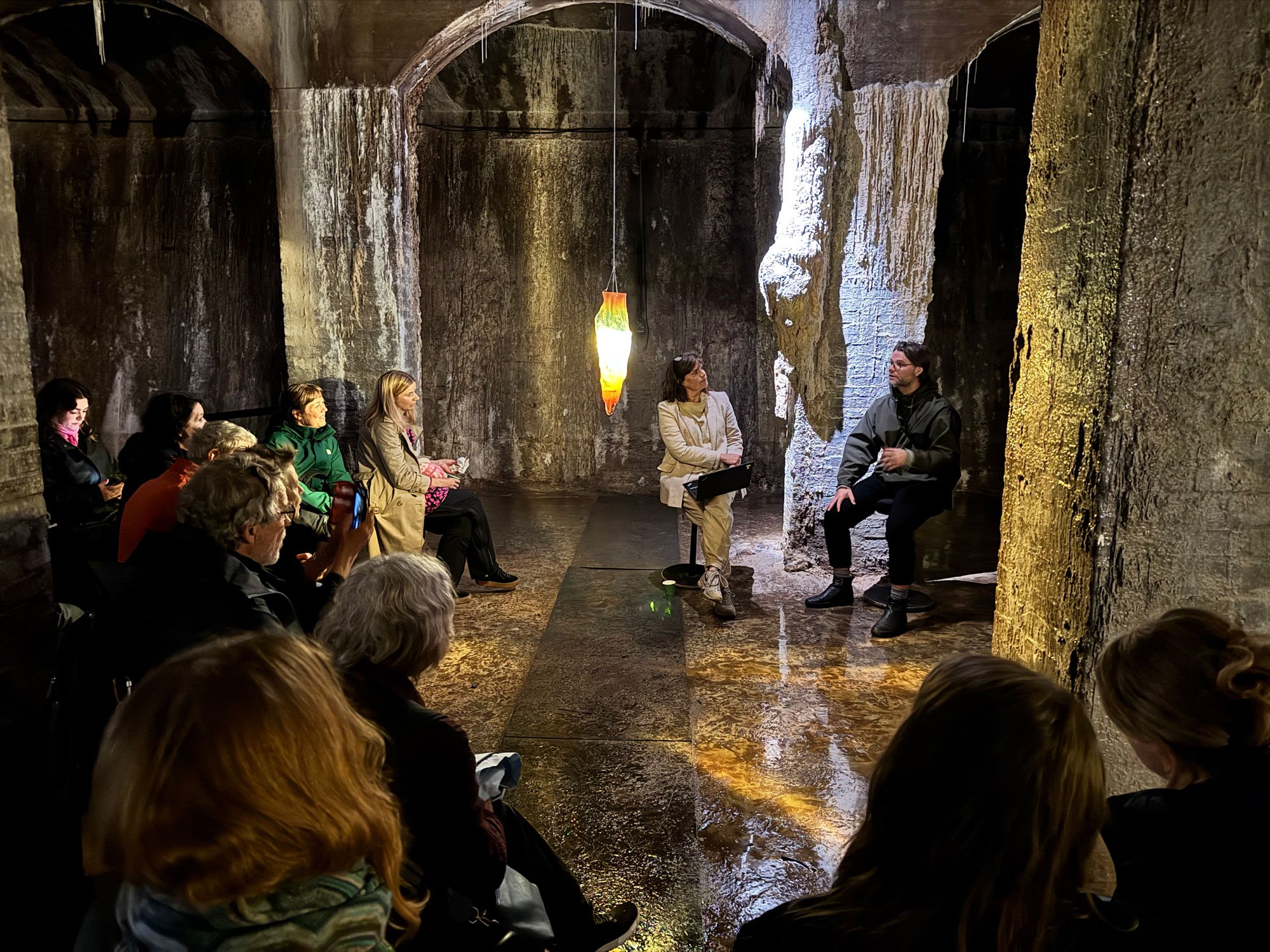 Talk med kunstner Jakob Kudsk Steensen i Cisternerne. Foto: Jan Falk Borup