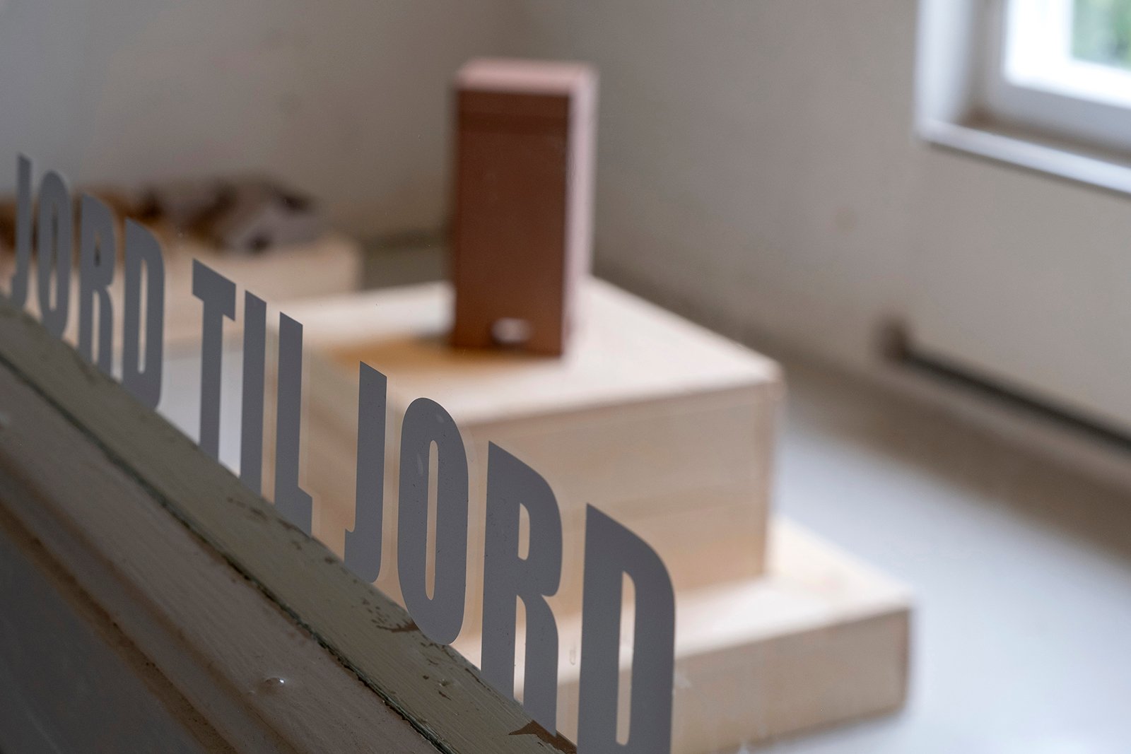 Fra jord til jord. Driftskontoret. Foto: Birgitte Munk