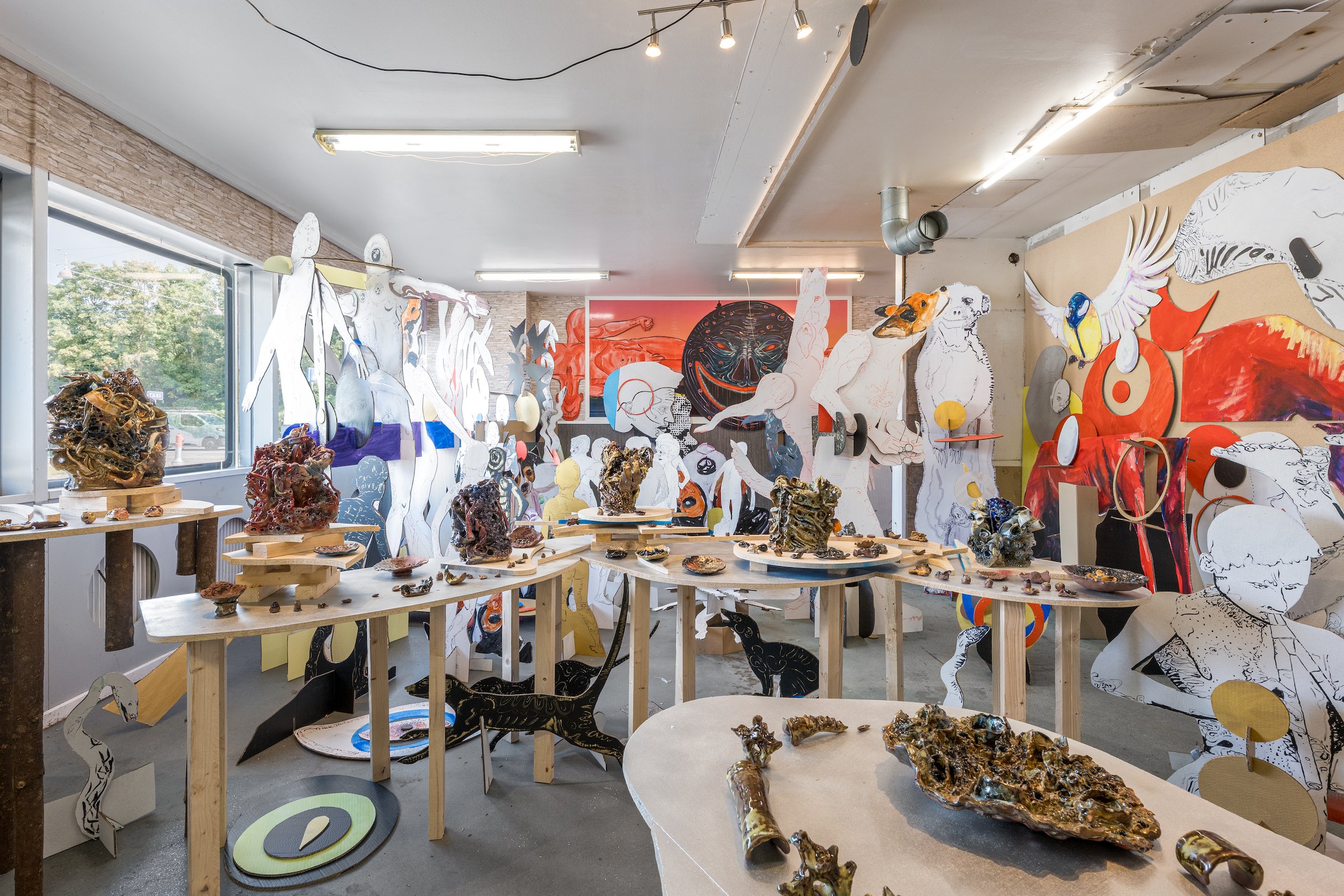 Installationsfoto, Christian Schmidt Rasmussen, <i>Den Flyvende Sommerhest</i>, Urger House, 2025 Foto: Morten Underbjerg