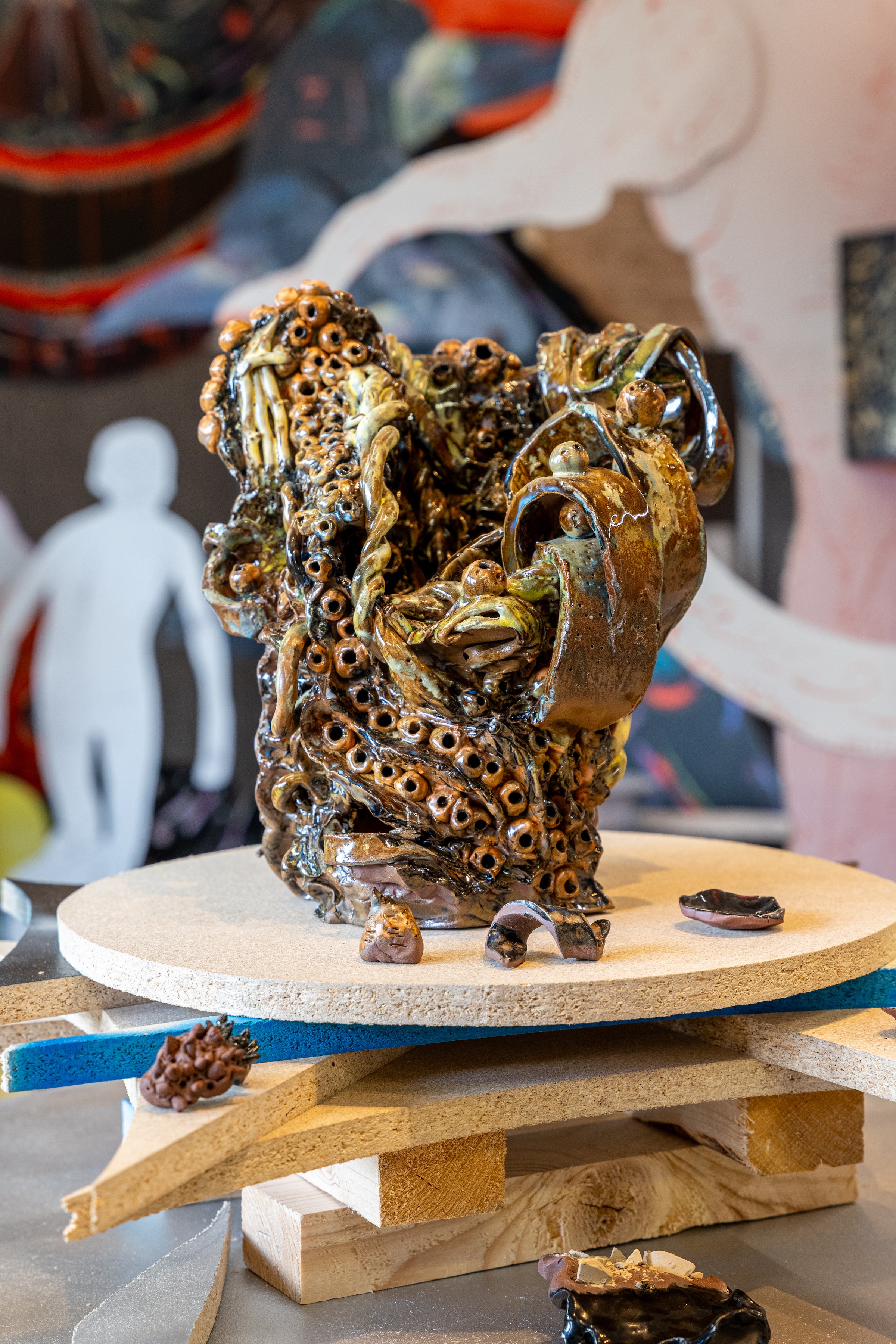 Installationsfoto, Christian Schmidt Rasmussen, Den Flyvende Sommerhest, Urger House, 2025 Foto: Morten Underbjerg