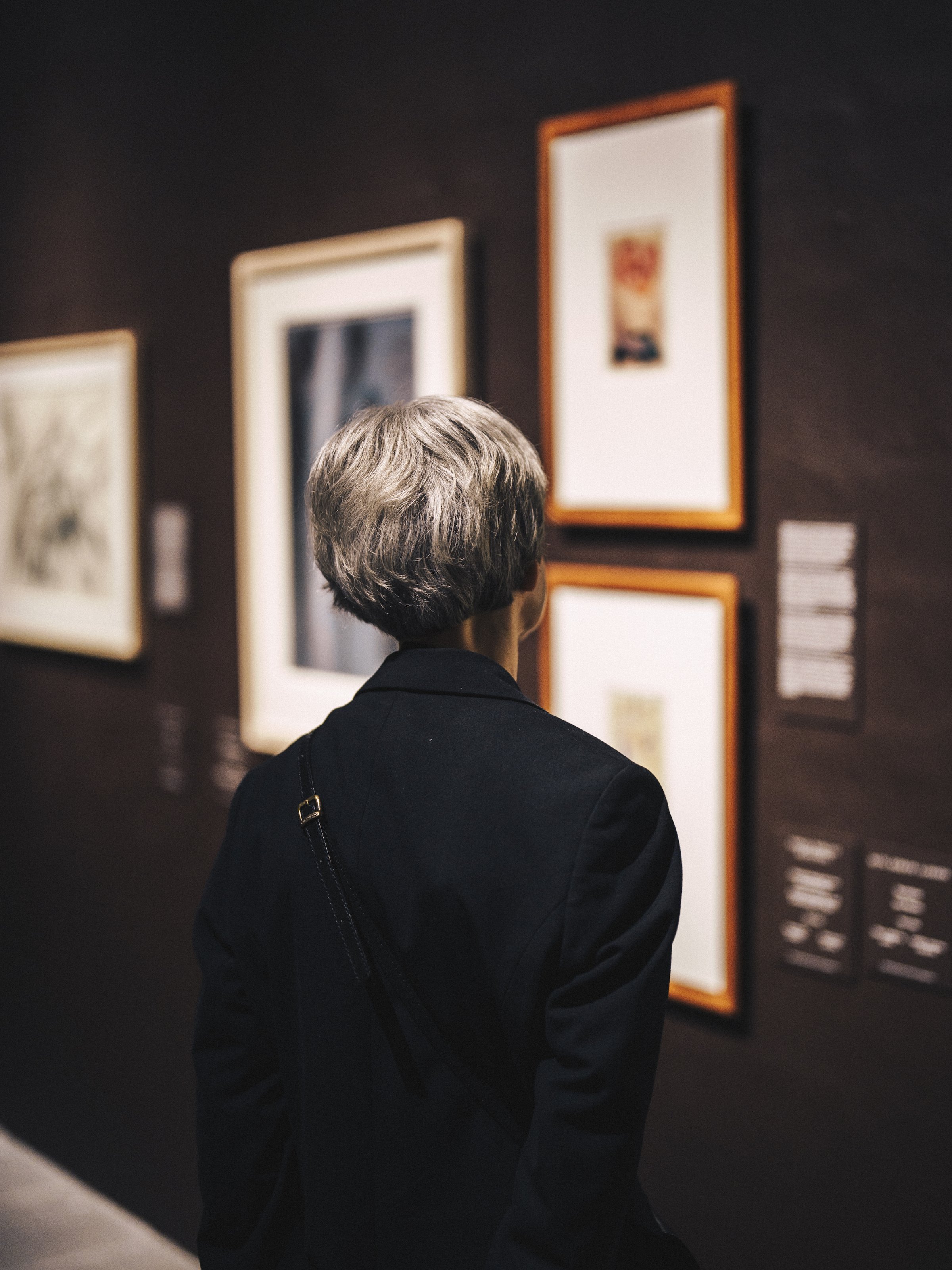 Installationsfoto, Surrealisme på papir, SMK, 2025. Foto: Vincent Winther