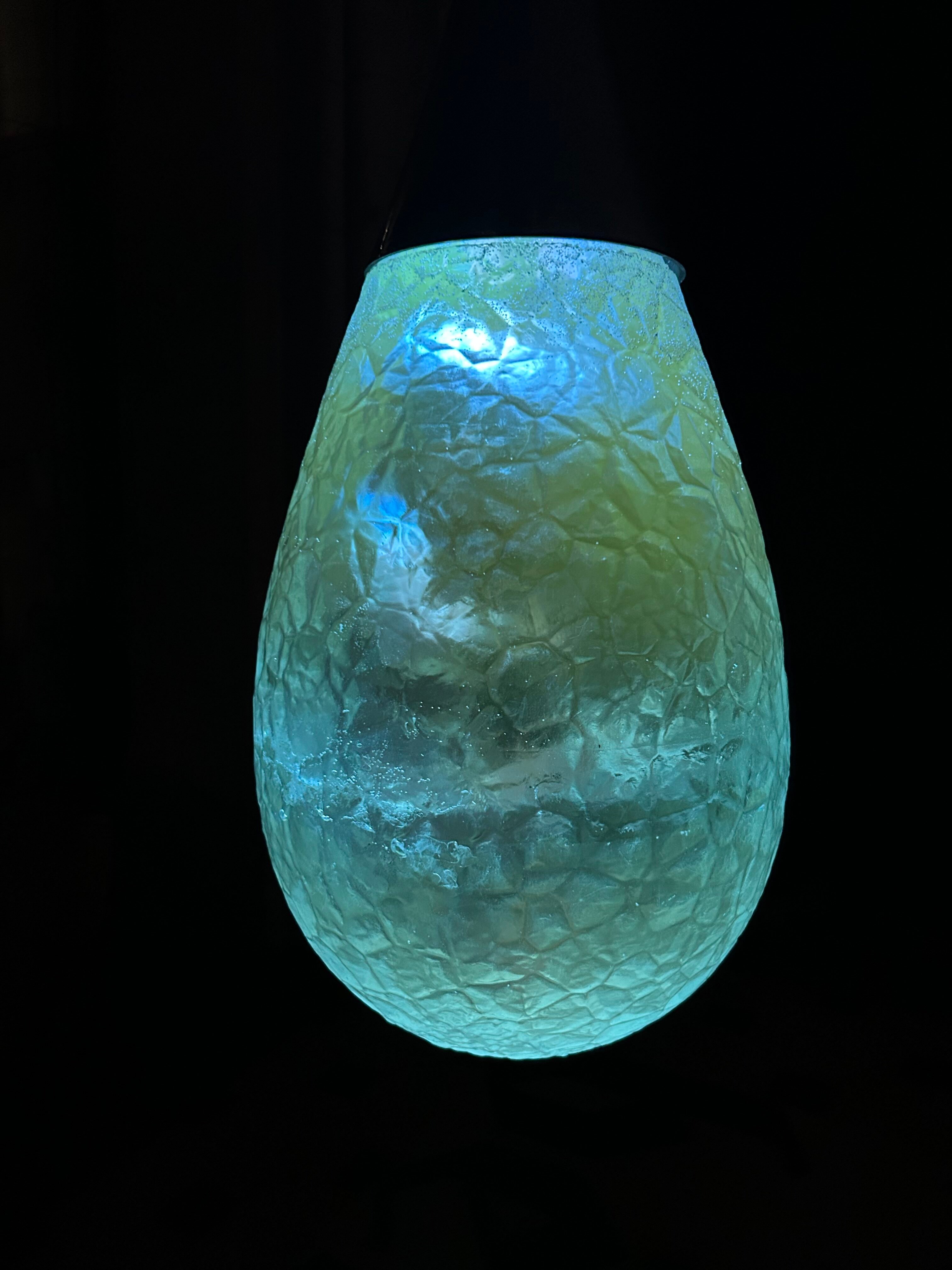 Larissa Sansour og Søren Lind: From the Remains of Those We Lost. © Larissa Sansour og Søren Lind