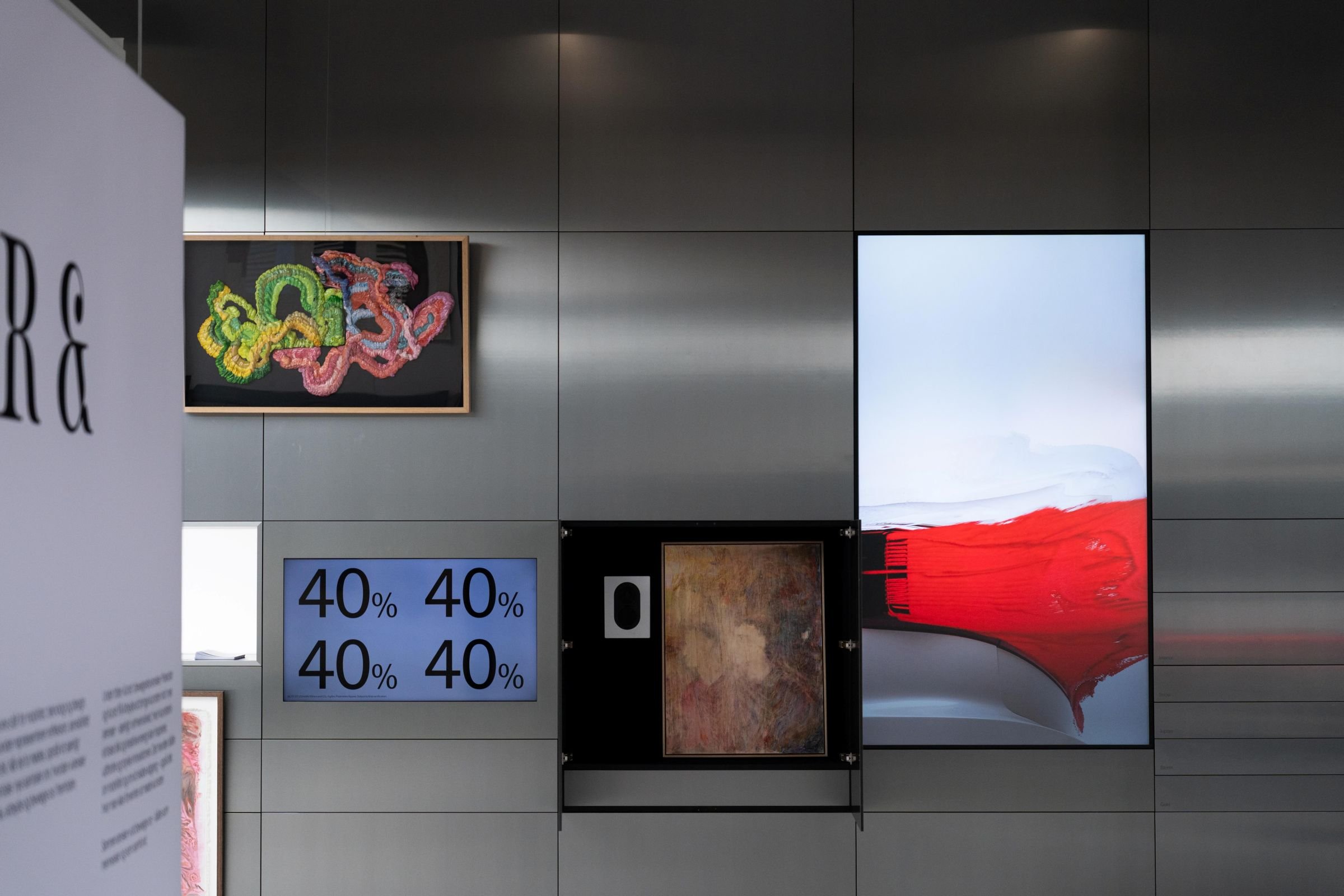 Solvej Kørner Brekling og Mads Hilbert. Kunst På Arbejde, <i>ÅRGANG 2025</i> hos Polestar Space i Vallensbæk. Foto: Daniel Rasmussen