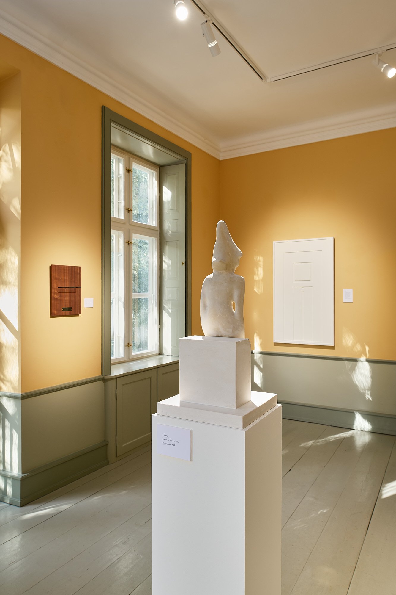 Christian Vind, Somnabulus, installationsfoto af Robert Damisch