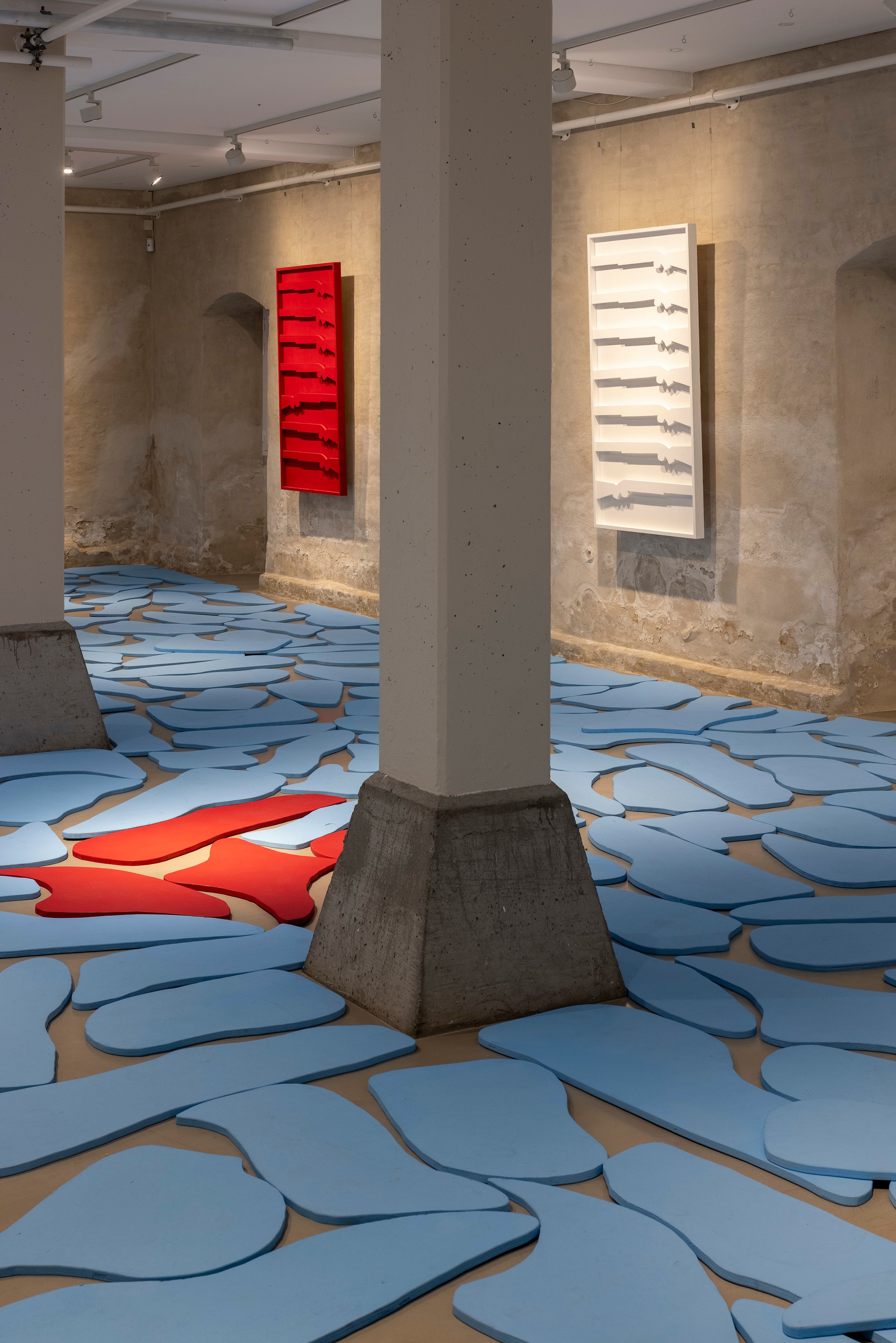 Isle Hessner, STORIS, stedsspecifik installation, 2025. Foto: Torben Eskerod, Nordatlantens Brygge